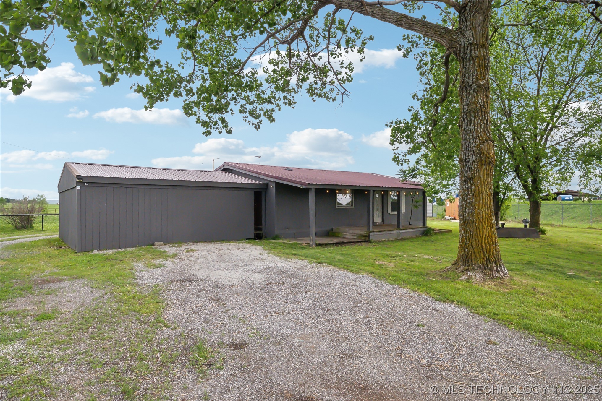 10246 Hectorville Road Property Photo 5