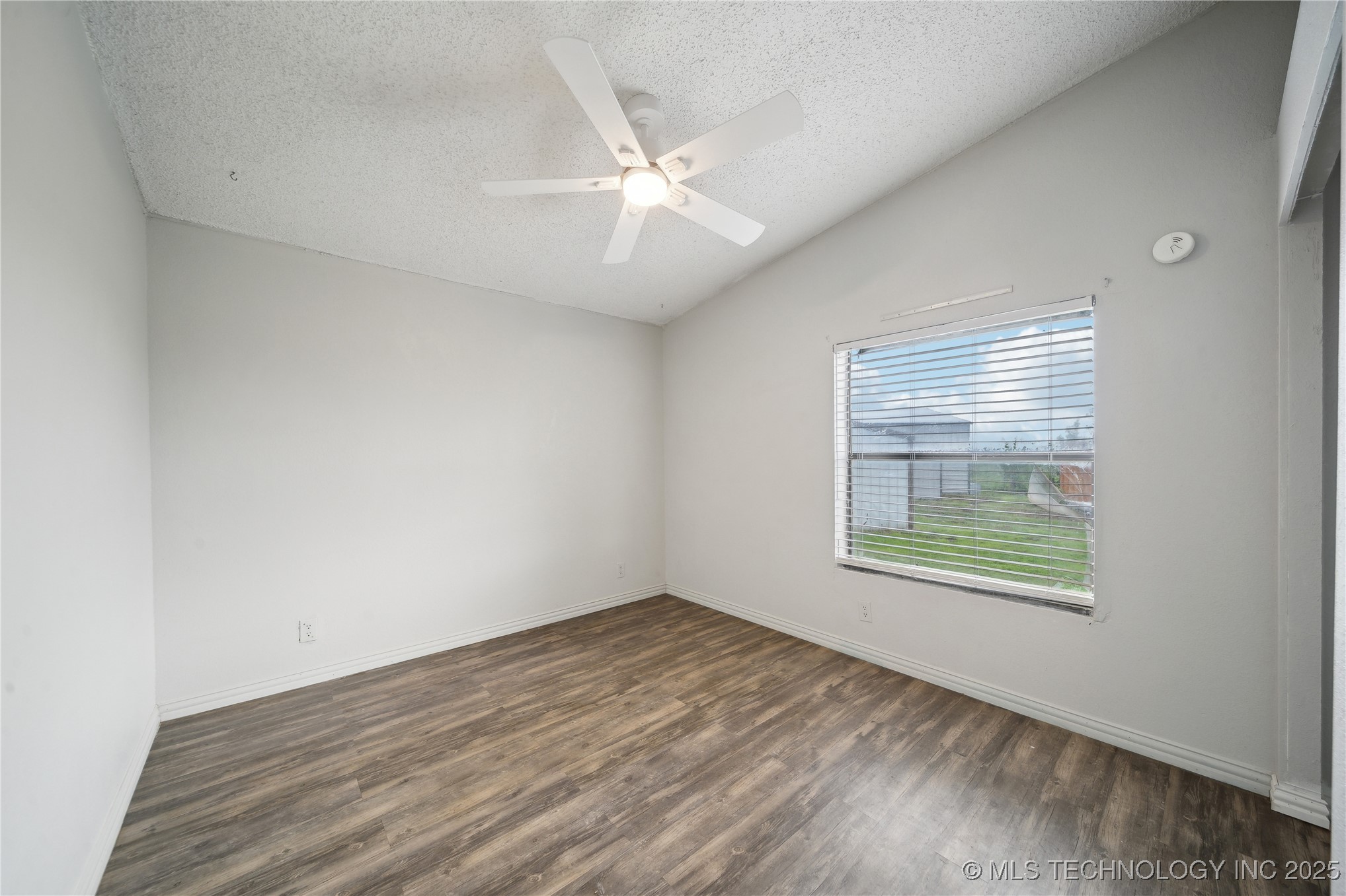 10246 Hectorville Road Property Photo 19