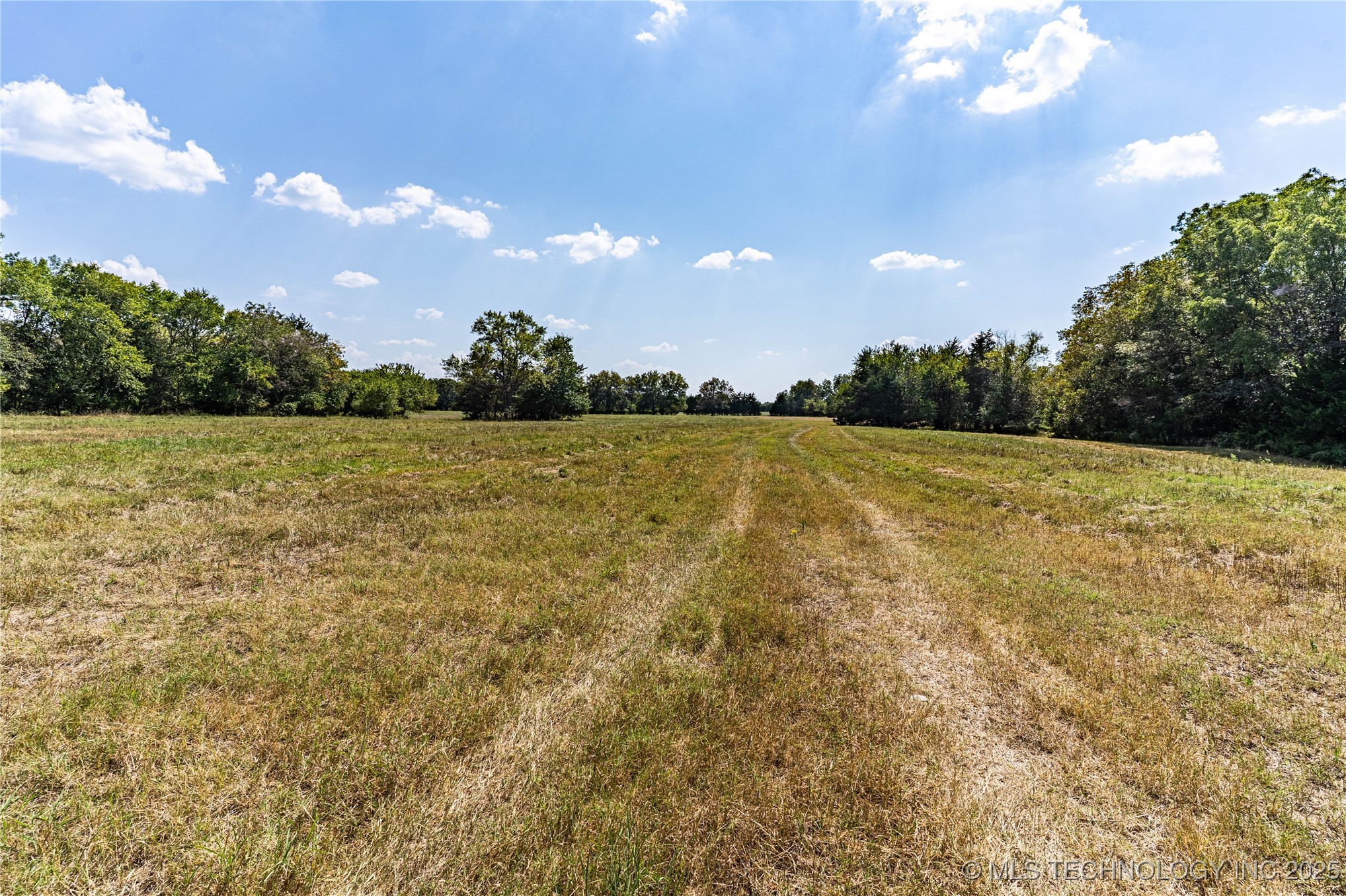 0000 E 1420 Road Property Photo 13