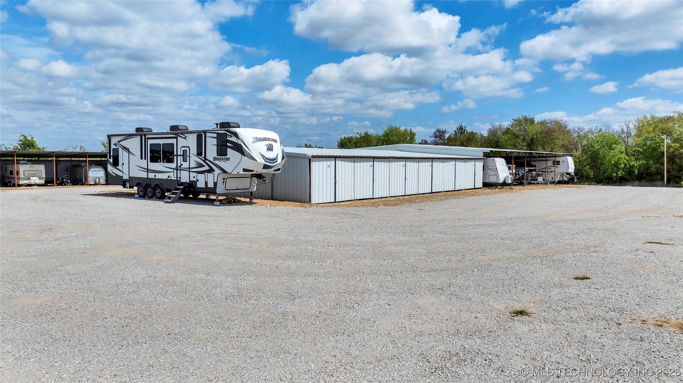 3100 S Commerce Property Photo 10