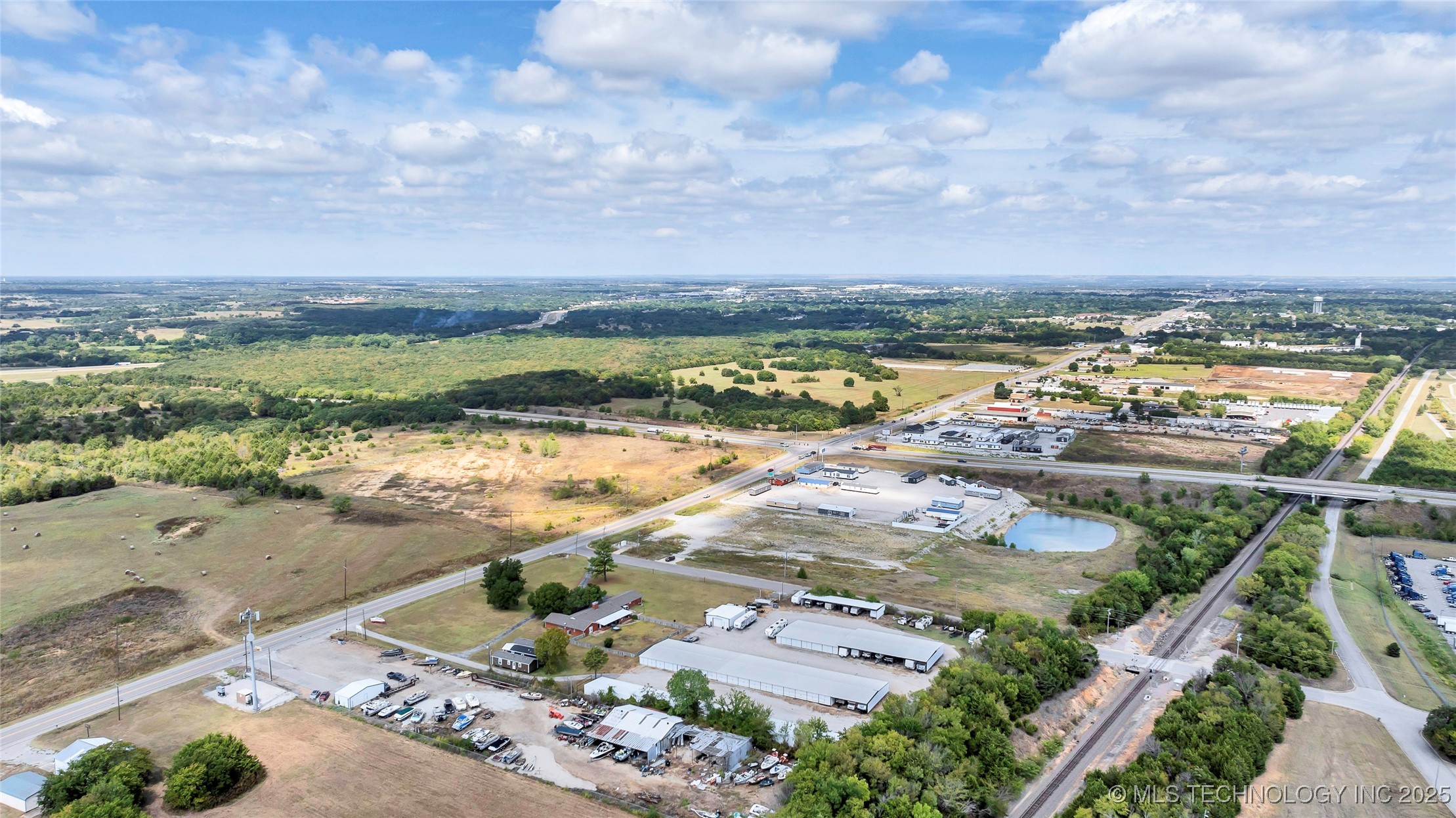 3100 S Commerce Property Photo 16