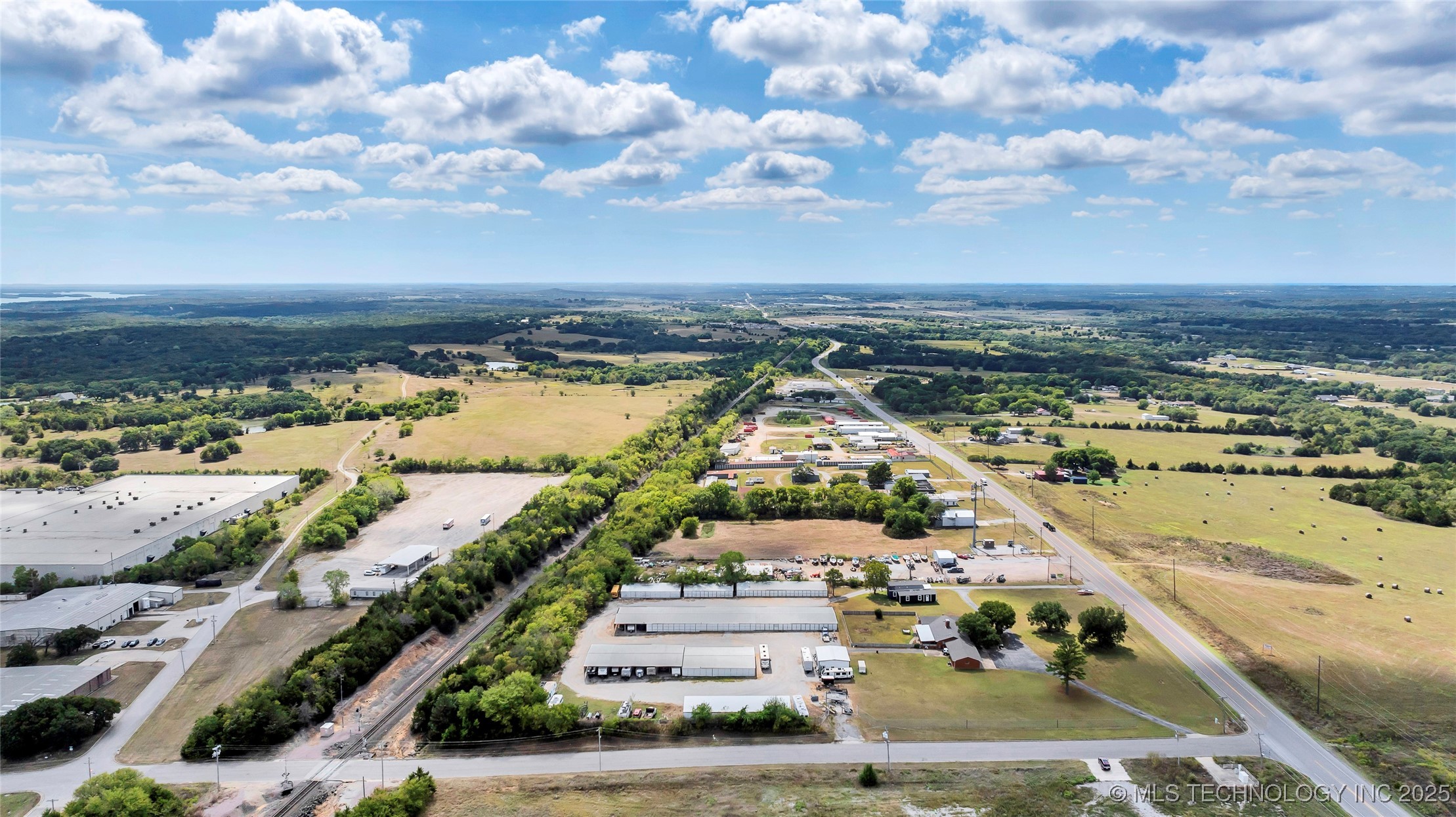 3100 S Commerce Property Photo 19