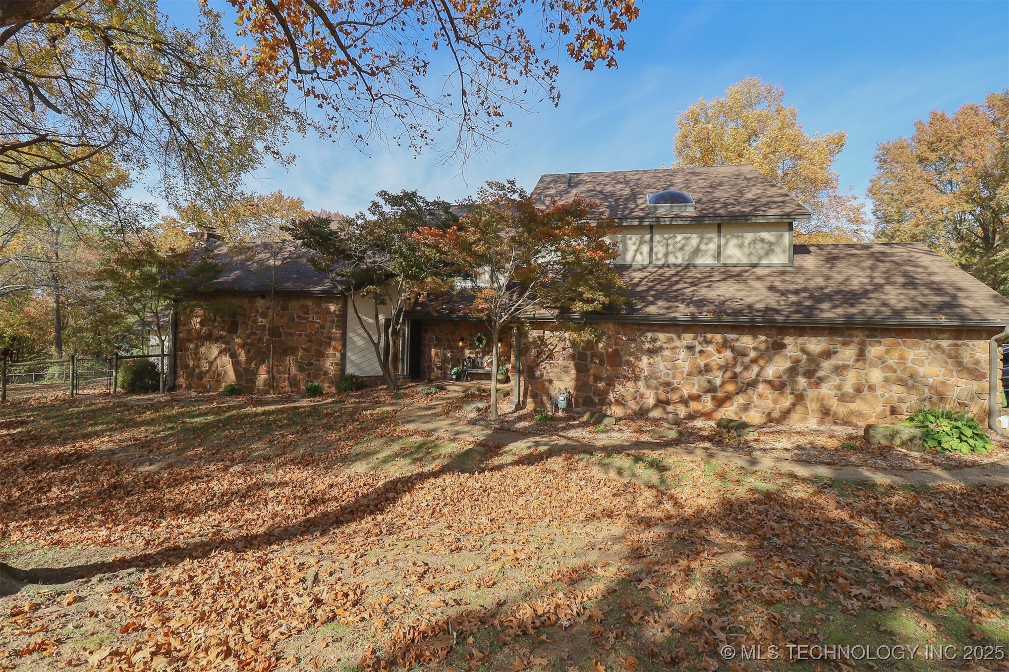 13933 S 198th East Avenue Property Photo 8