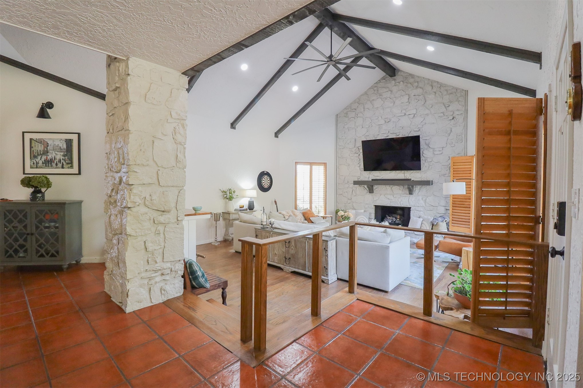 13933 S 198th East Avenue Property Photo 11