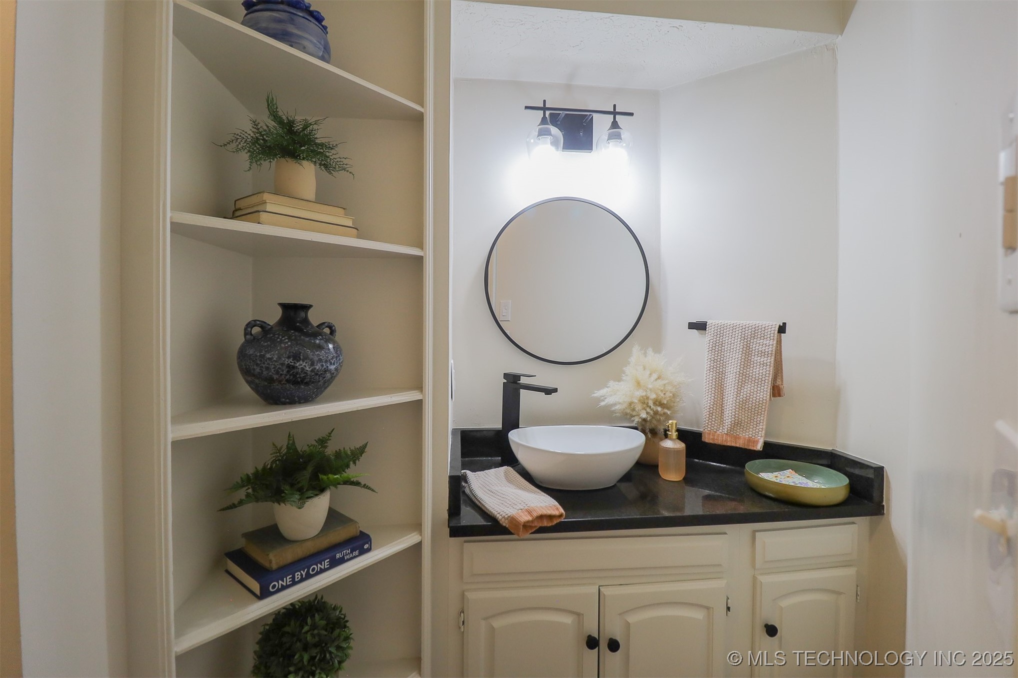 13933 S 198th East Avenue Property Photo 25