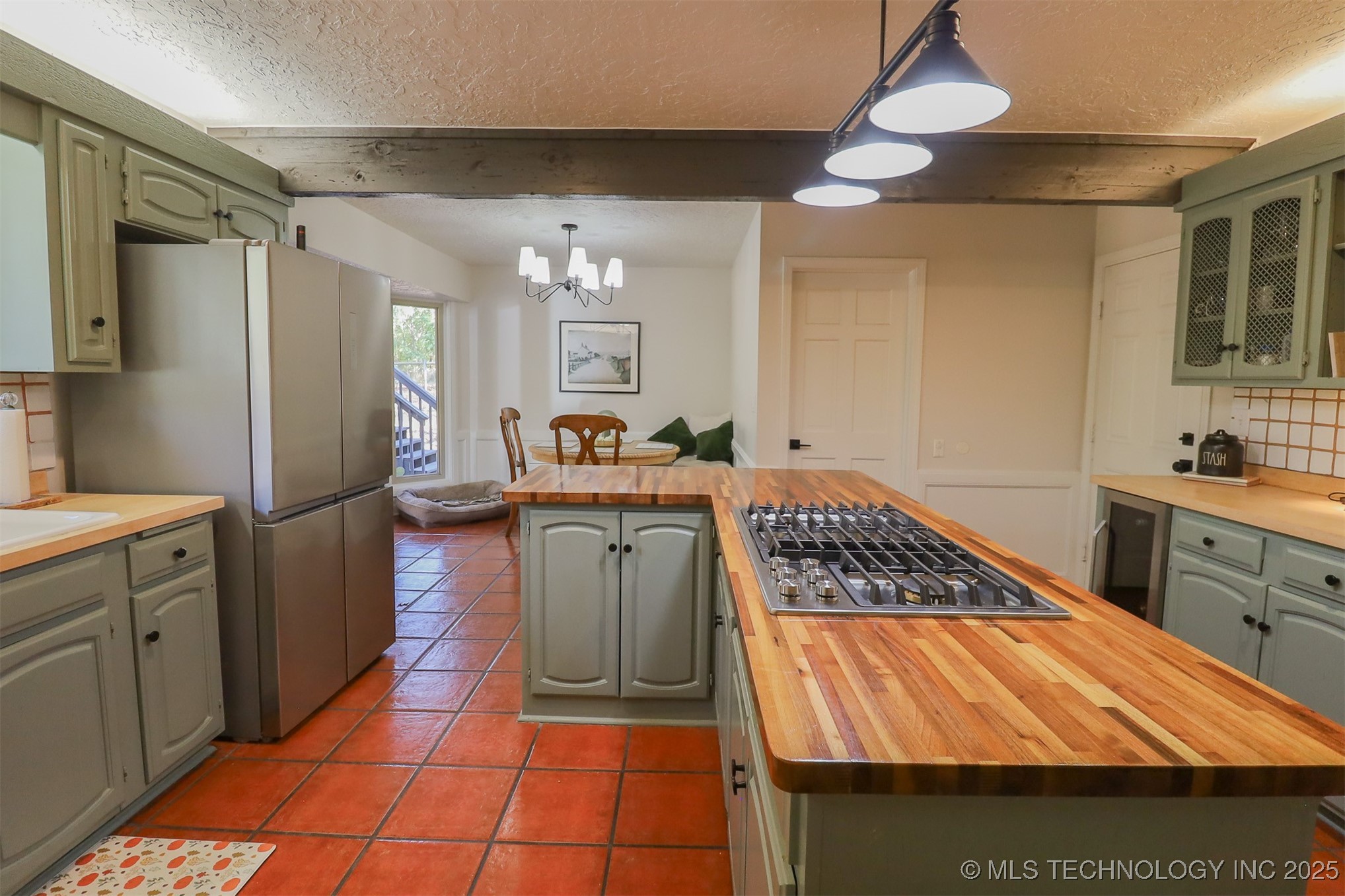 13933 S 198th East Avenue Property Photo 30