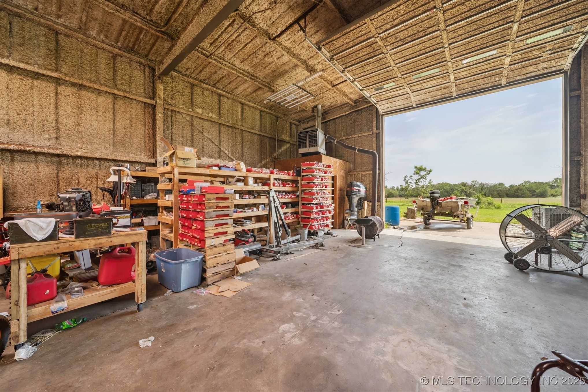 611 S Ash Street Property Photo 8