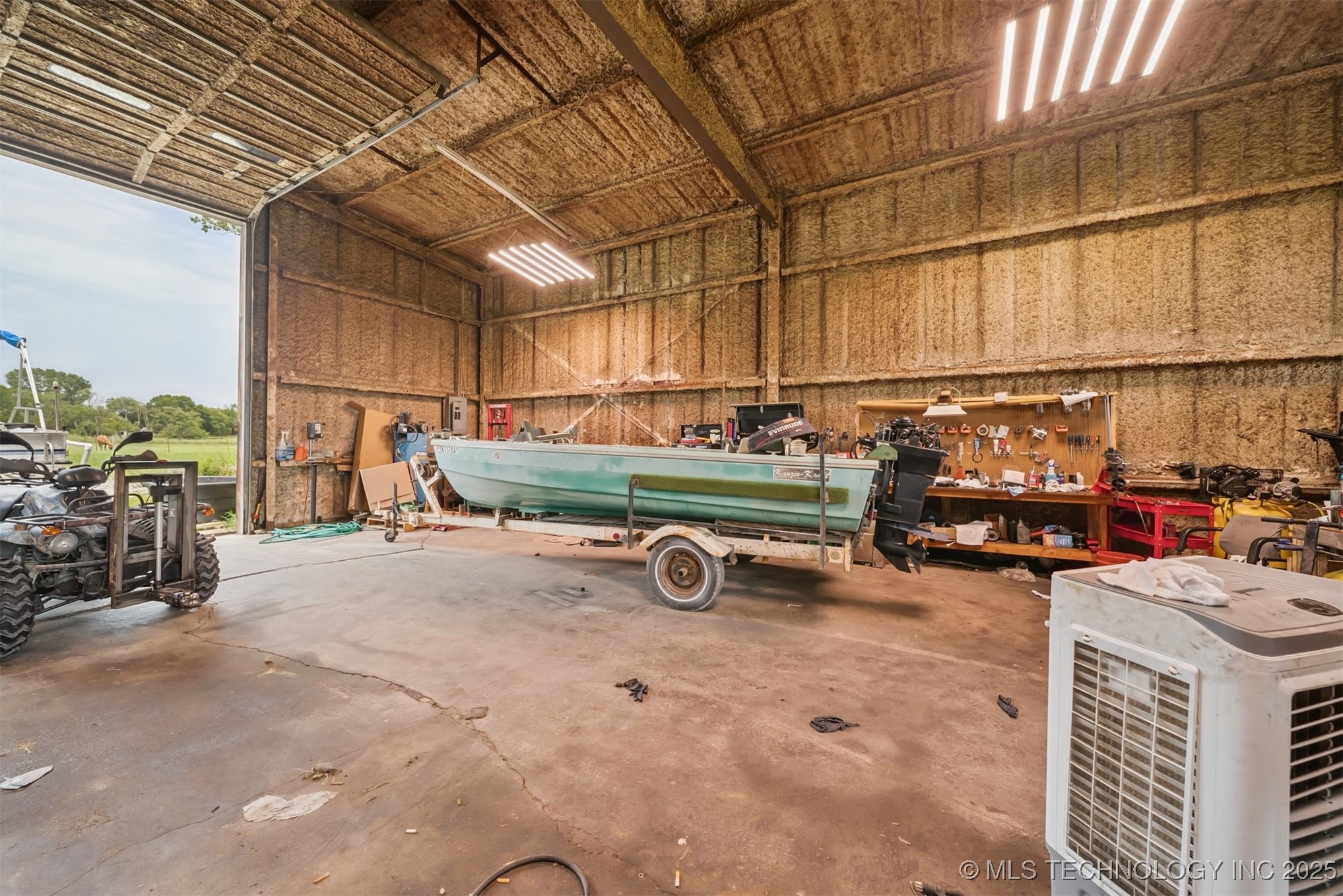 611 S Ash Street Property Photo 11