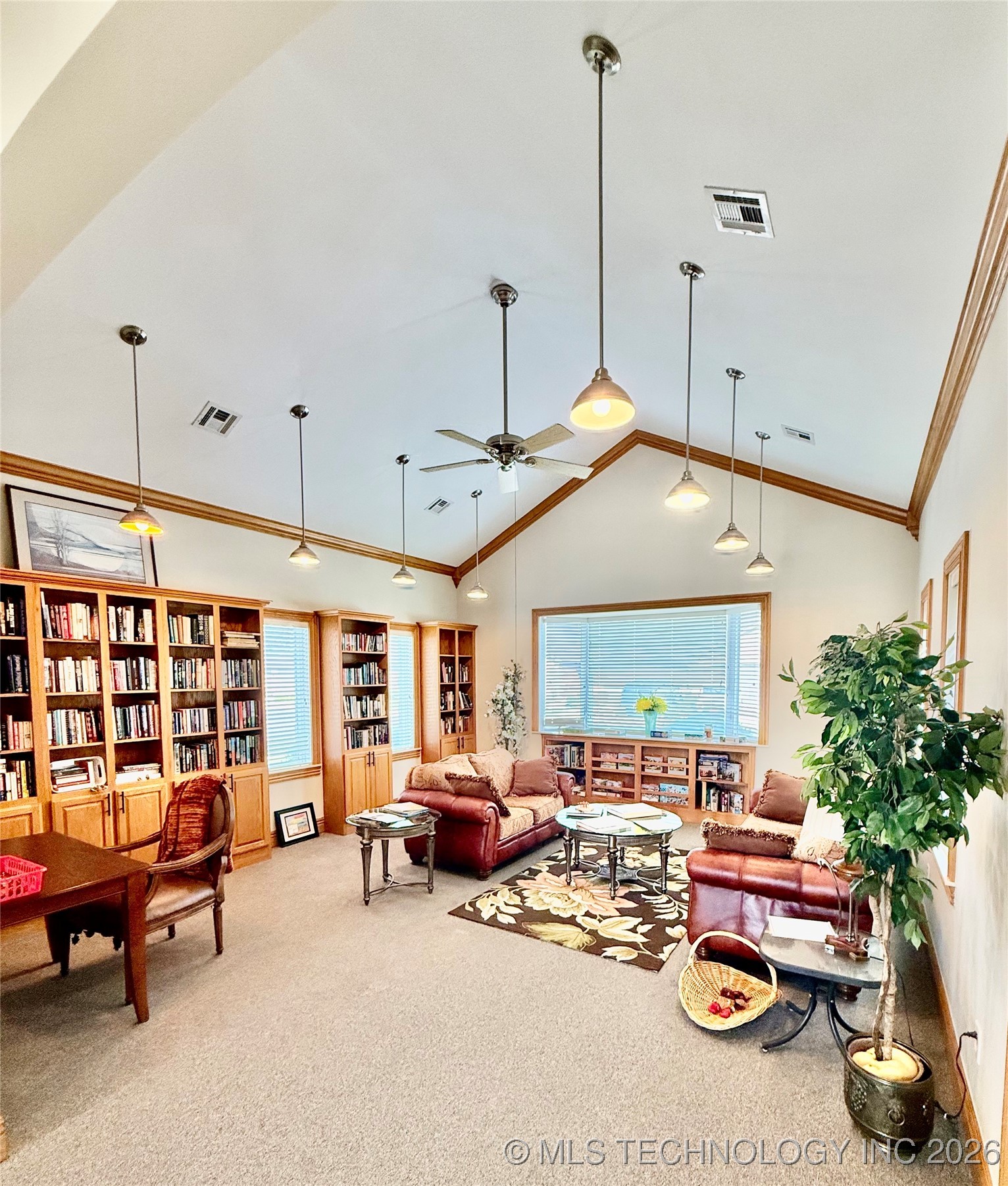 501 St Andrews Place Property Photo 14