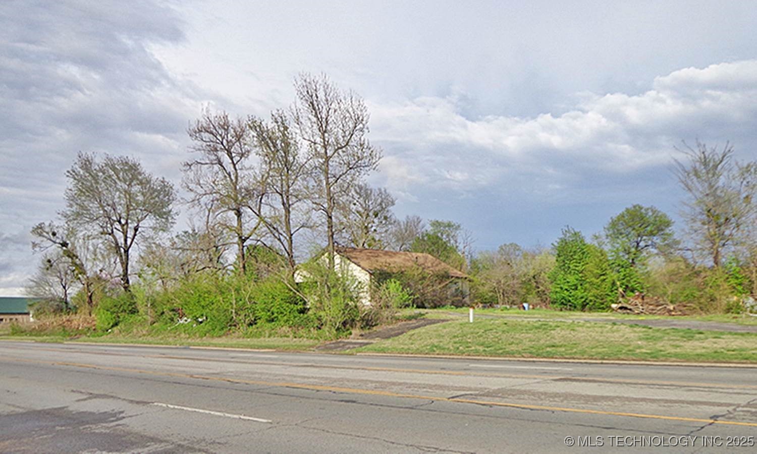 4901 S Muskogee Avenue Property Photo 3