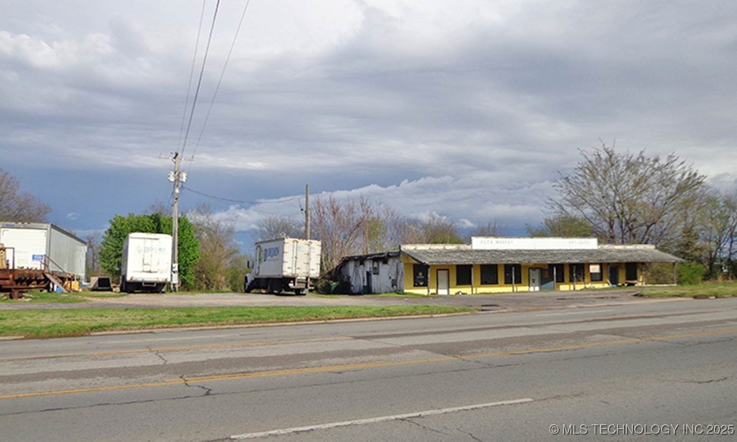 4901 S Muskogee Avenue Property Photo 4