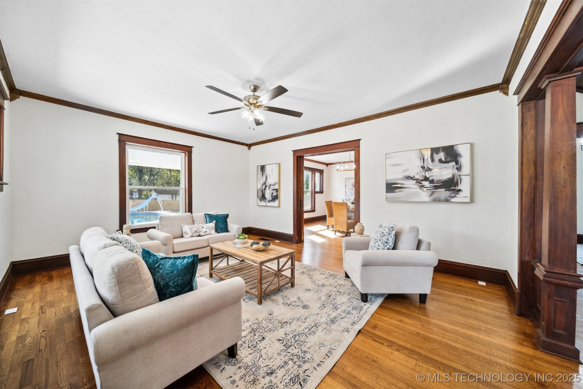 806 E Church Street Property Photo 10