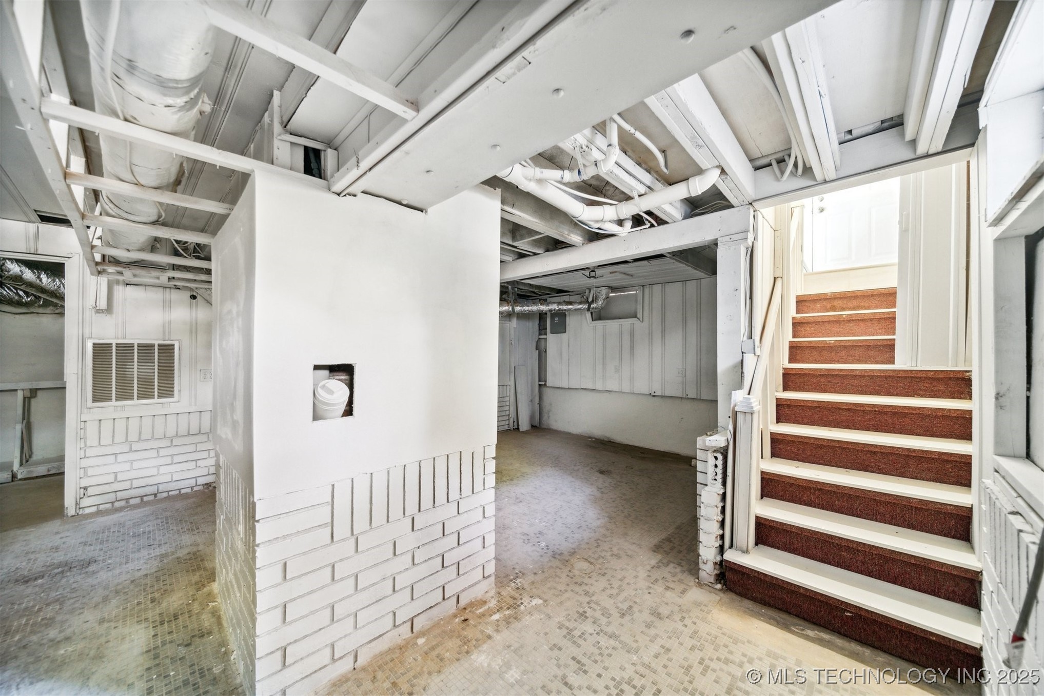 806 E Church Street Property Photo 66