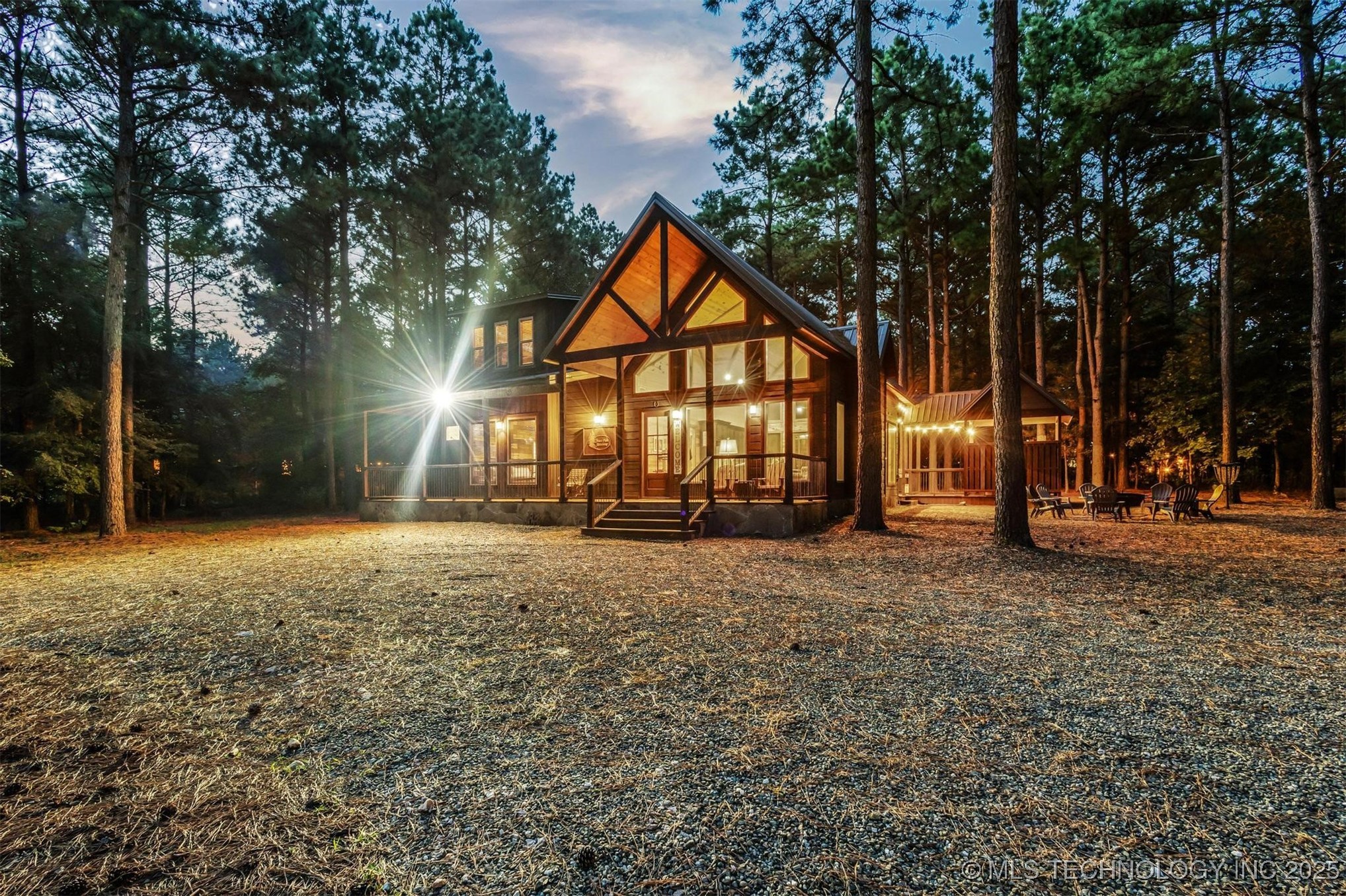 135 Stone Pine Property Photo 3