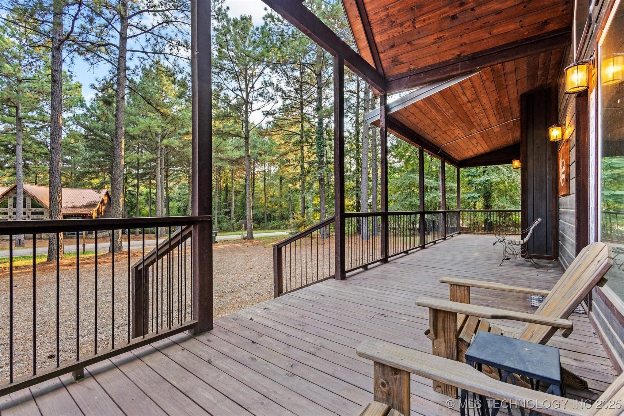 135 Stone Pine Property Photo 7