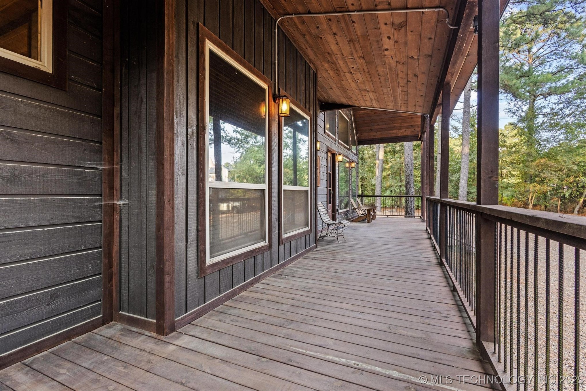 135 Stone Pine Property Photo 8