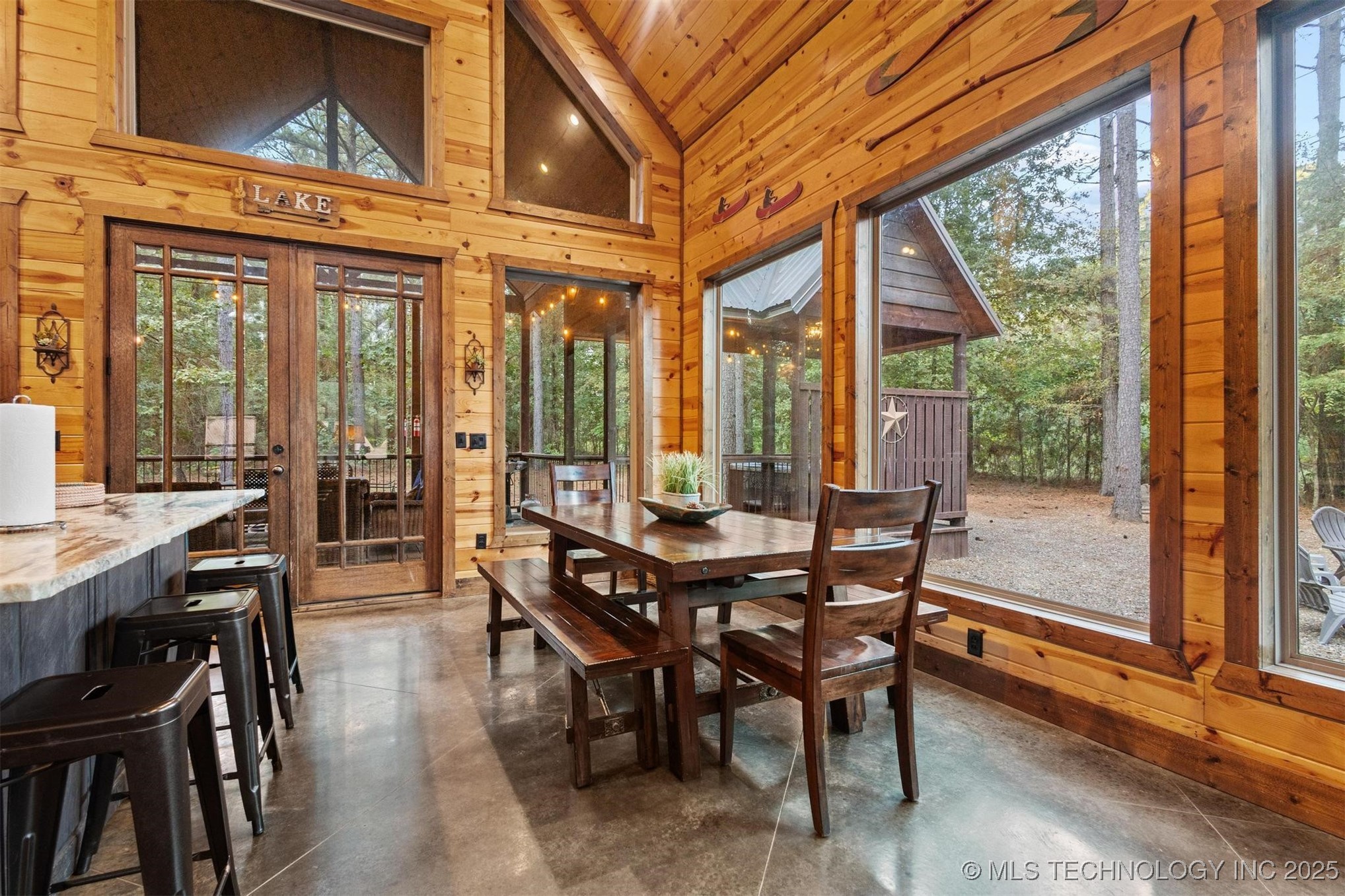 135 Stone Pine Property Photo 22