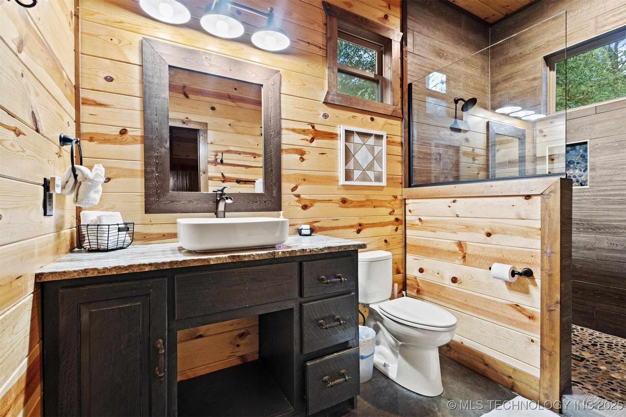 135 Stone Pine Property Photo 30