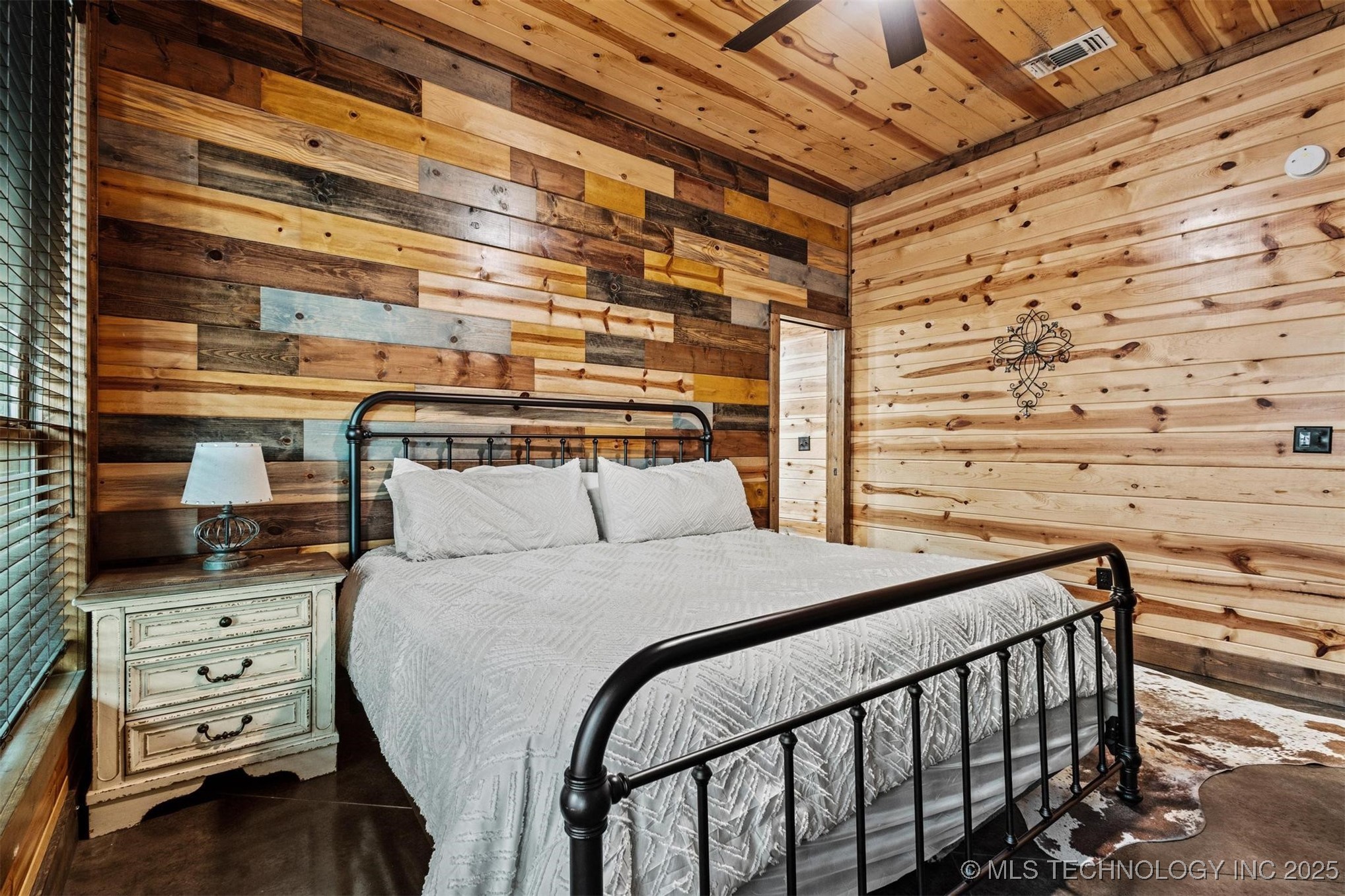 135 Stone Pine Property Photo 33