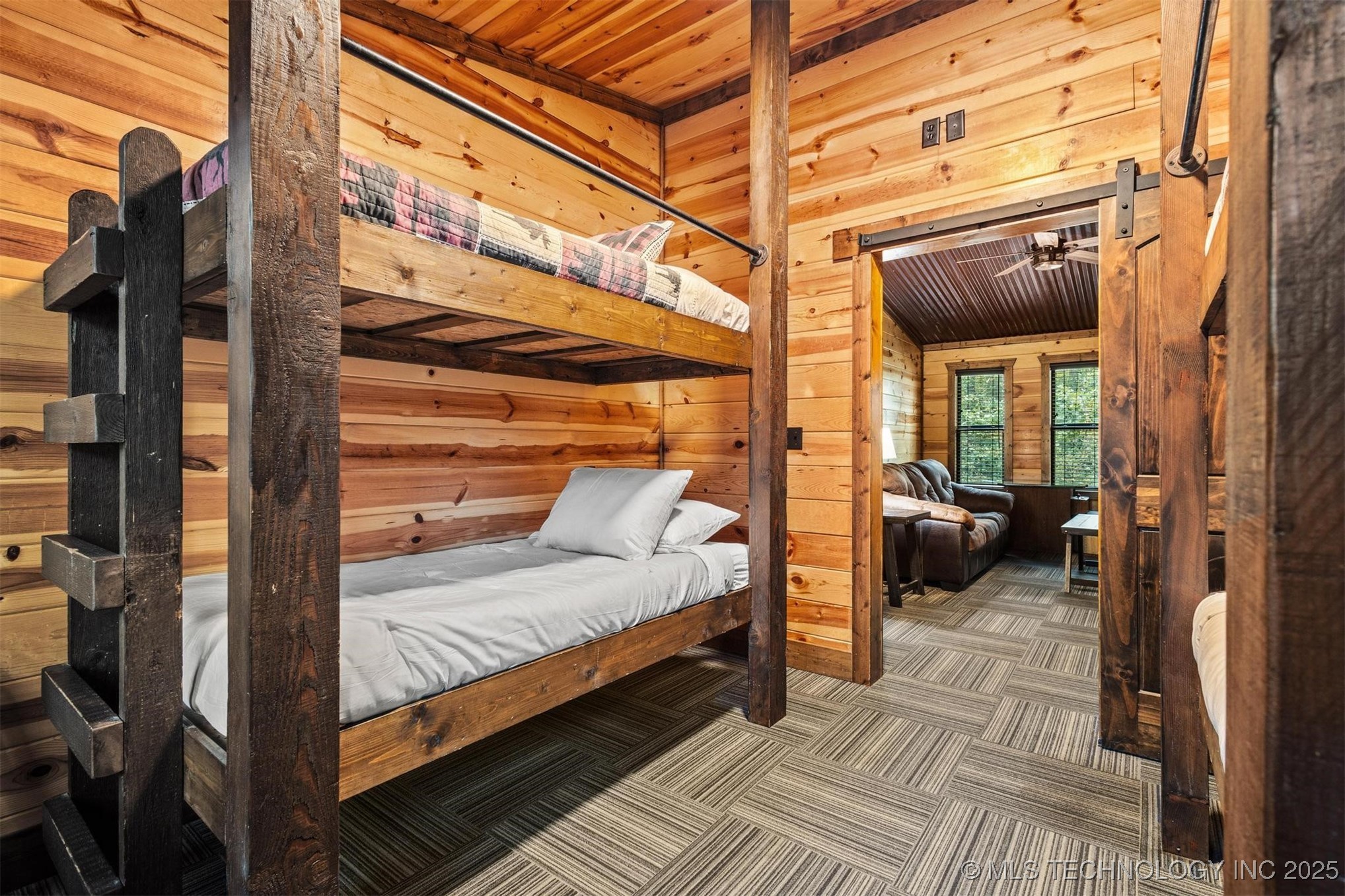 135 Stone Pine Property Photo 46