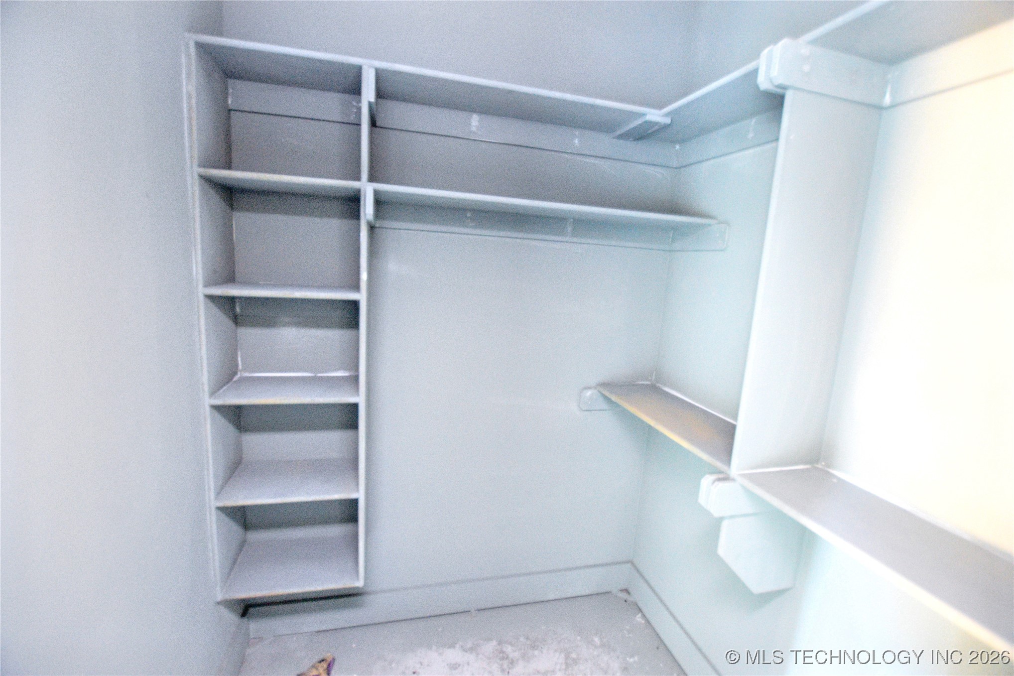 18835 W Hunters Court Property Photo 19