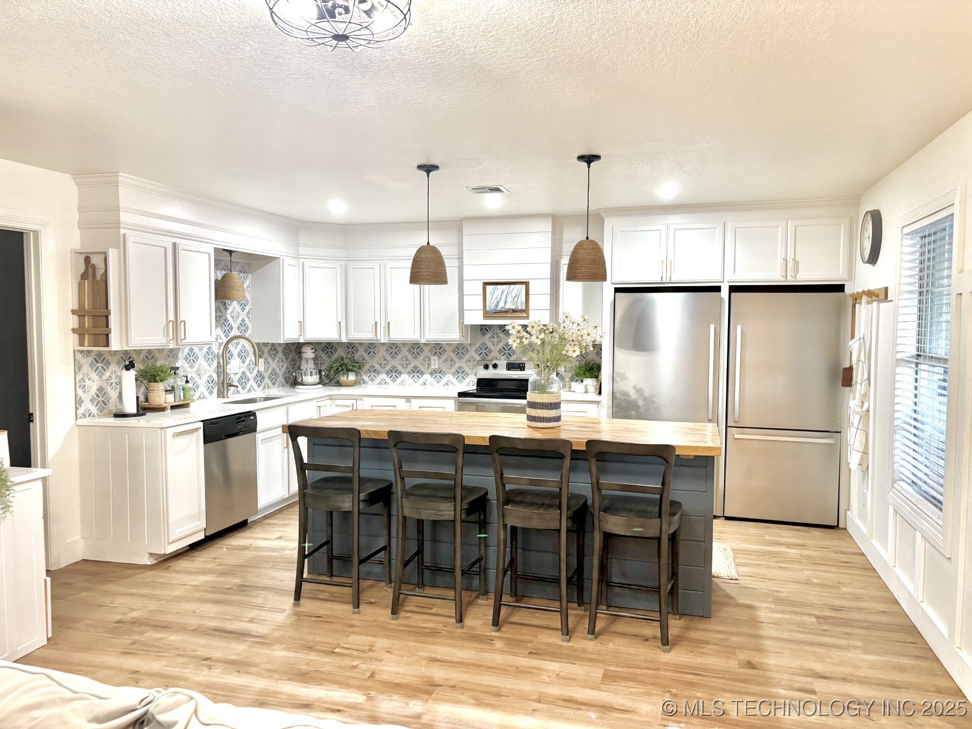 36739 S 512 Road Property Photo 6