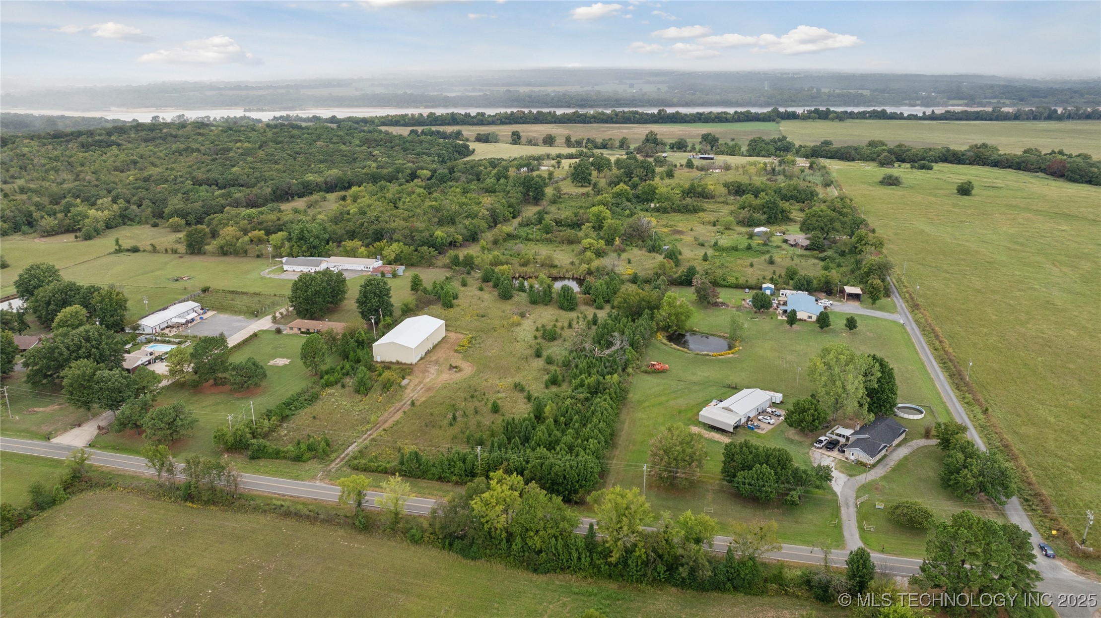 8450 Fern Mountain Road Property Photo 3