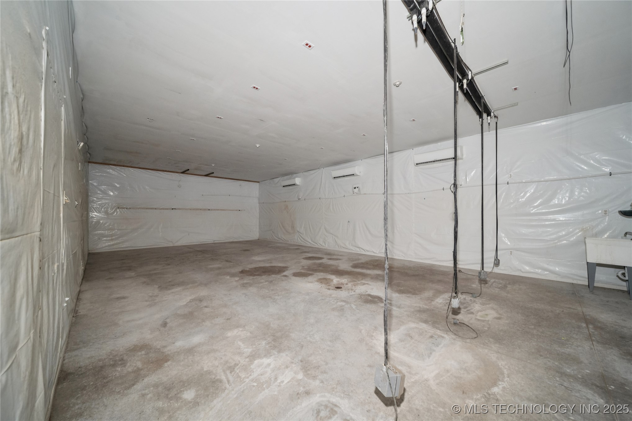 8450 Fern Mountain Road Property Photo 15