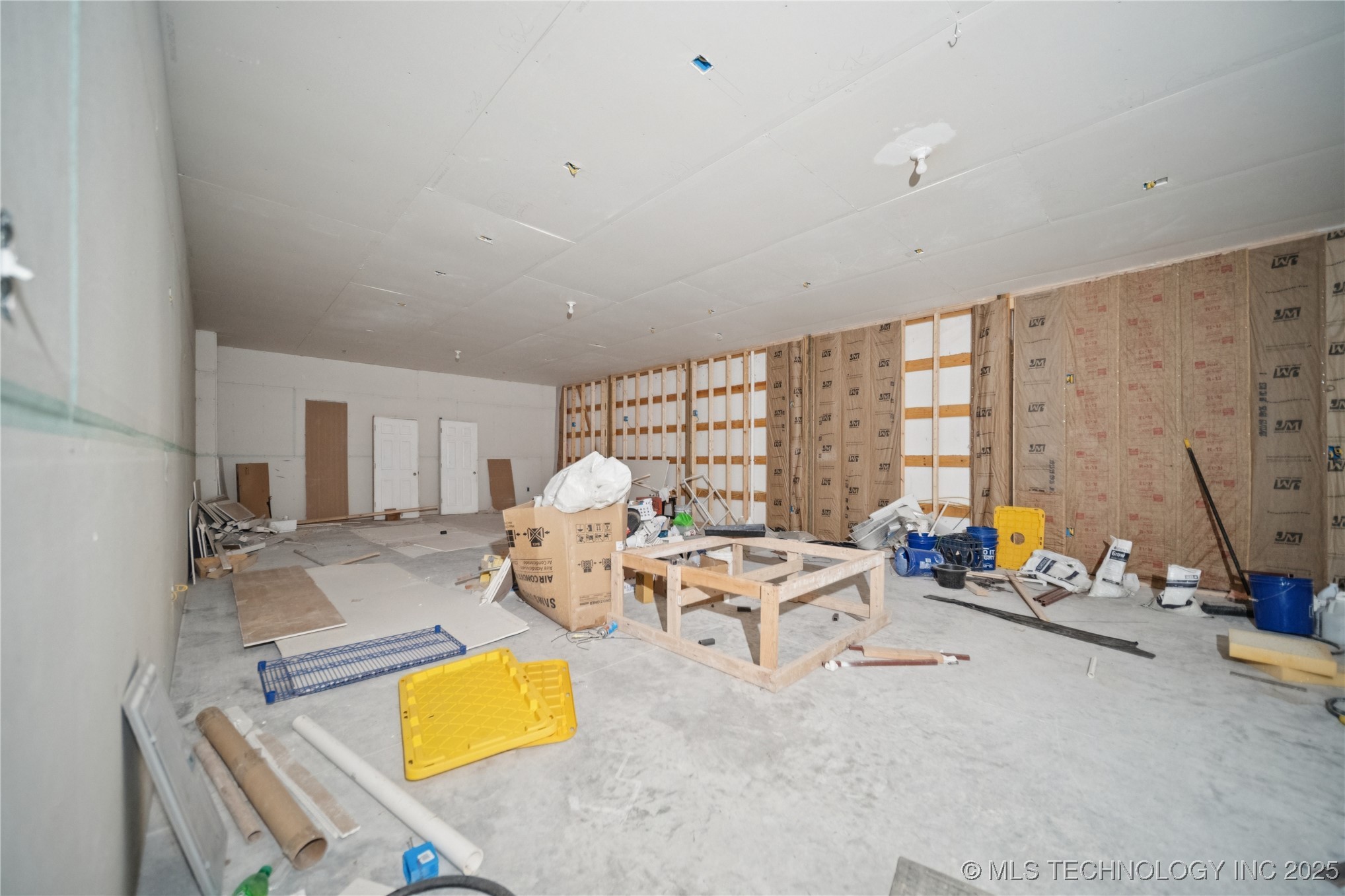 8450 Fern Mountain Road Property Photo 17