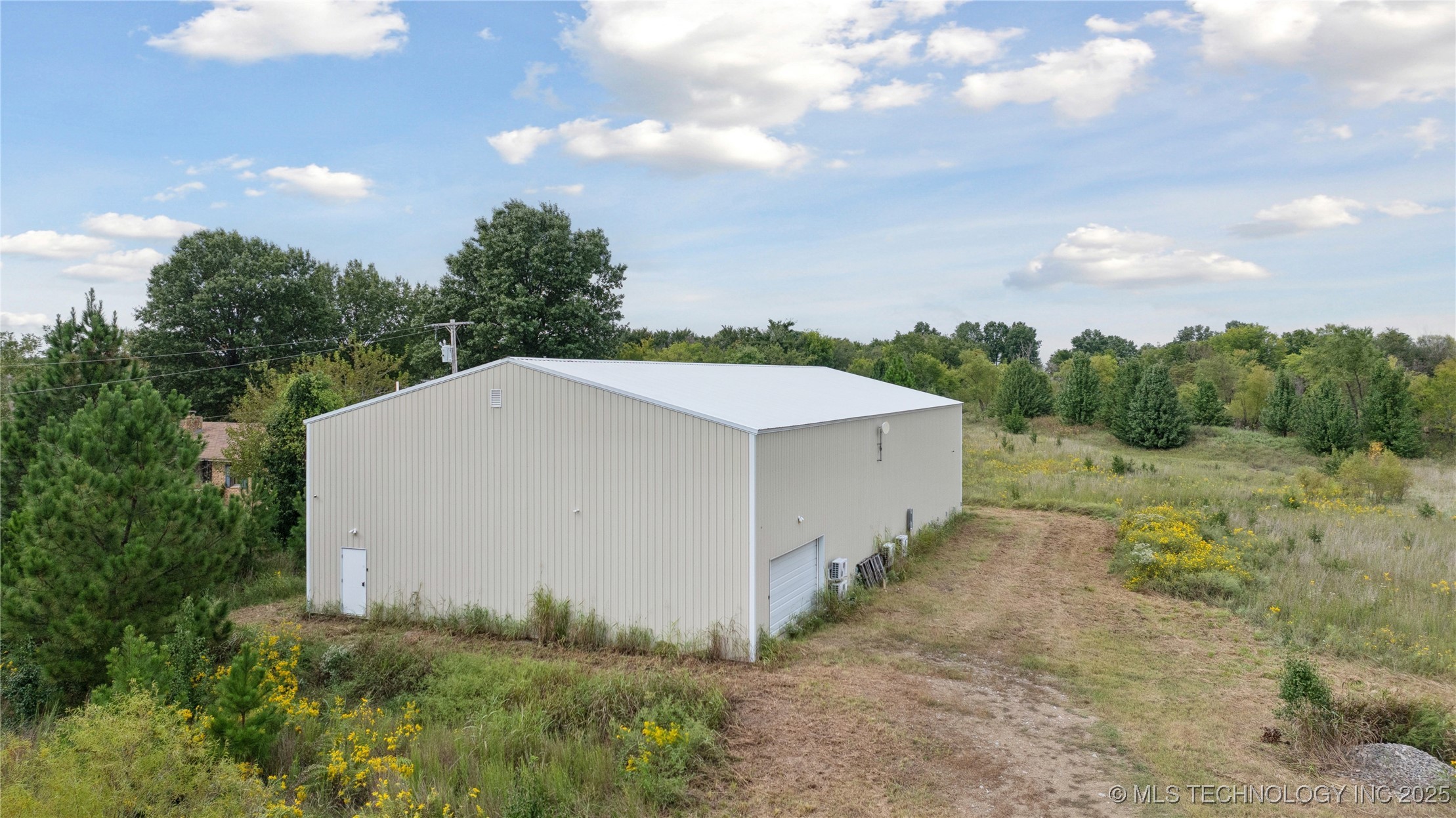 8450 Fern Mountain Road Property Photo 21