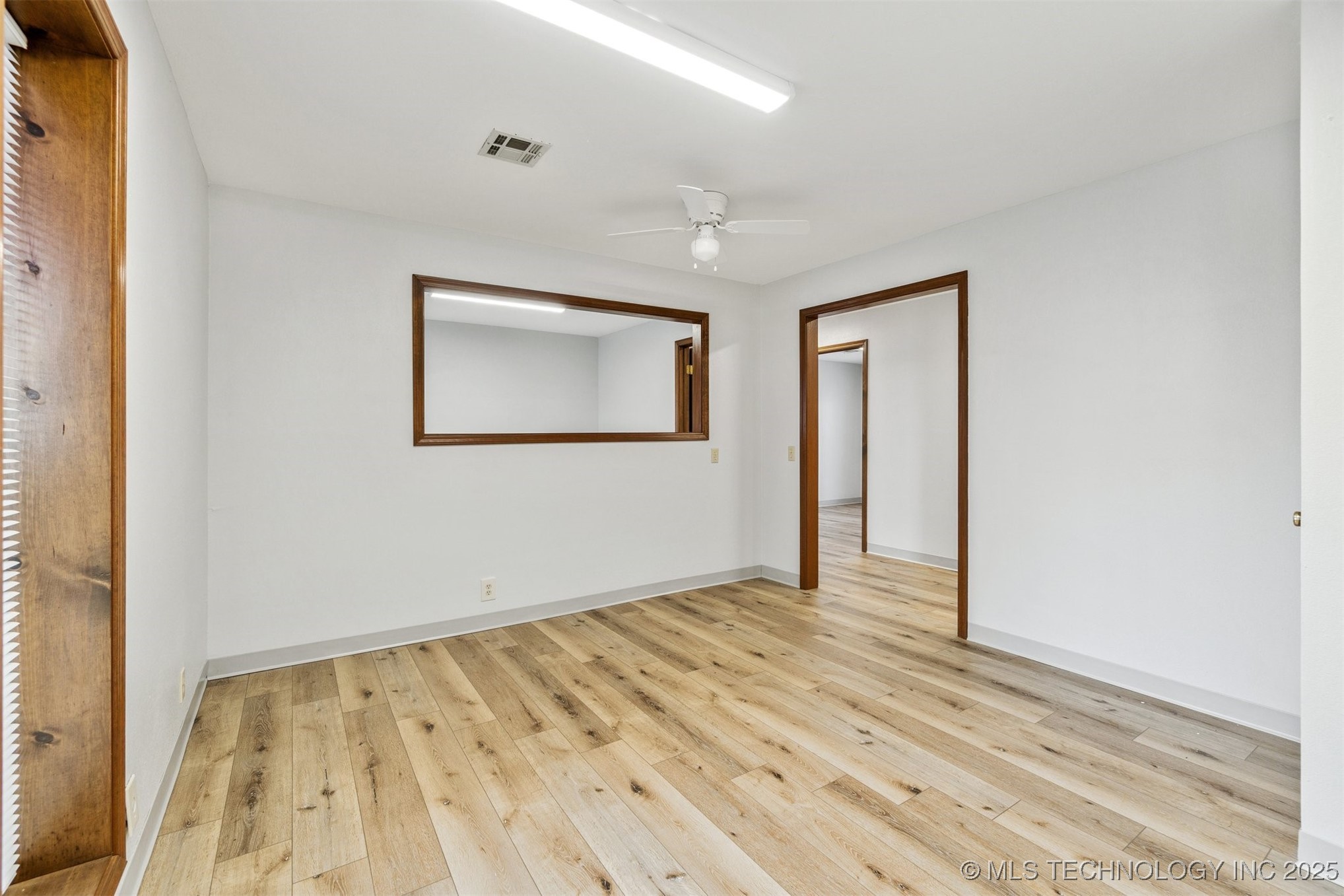 1236 E Main Street Property Photo 23