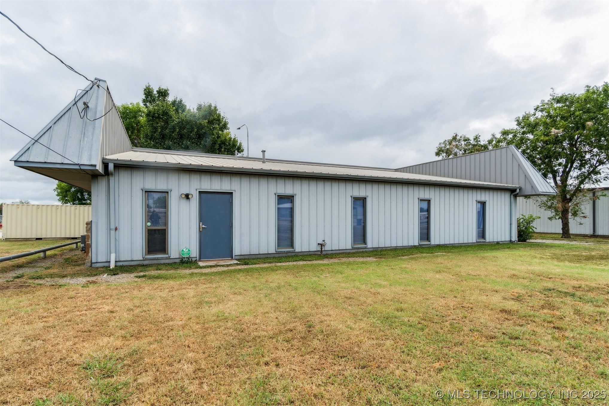 1236 E Main Street Property Photo 39