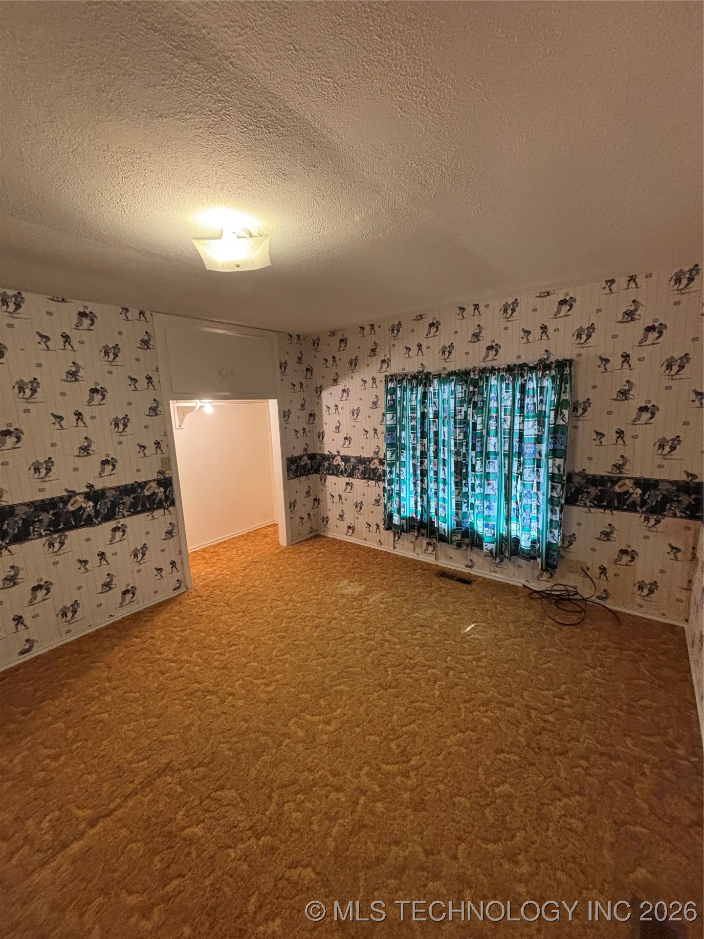 504 N D Avenue Property Photo 14