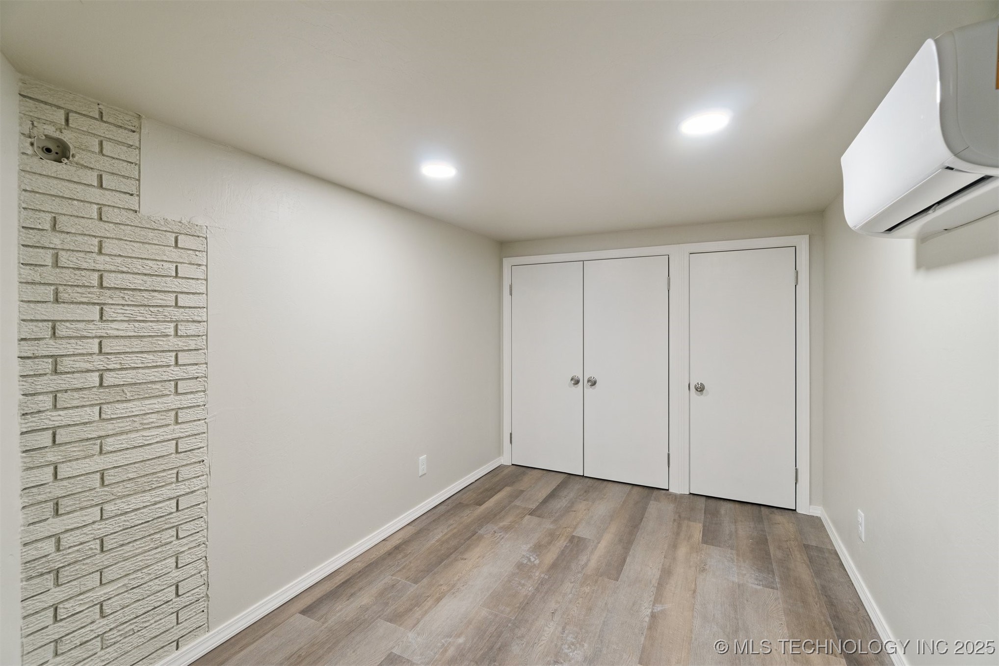 103 E Cherry Street Property Photo 35