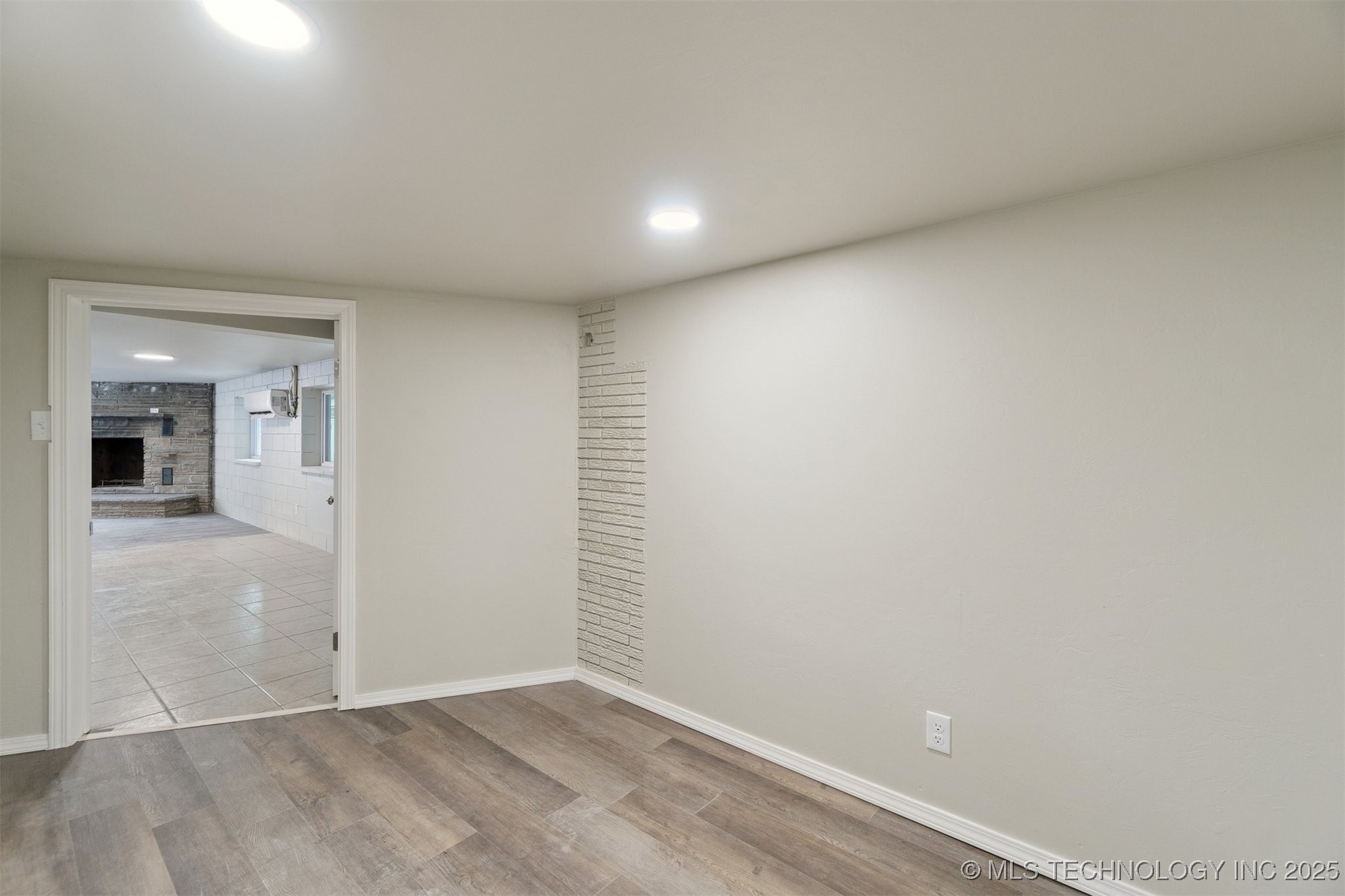 103 E Cherry Street Property Photo 36