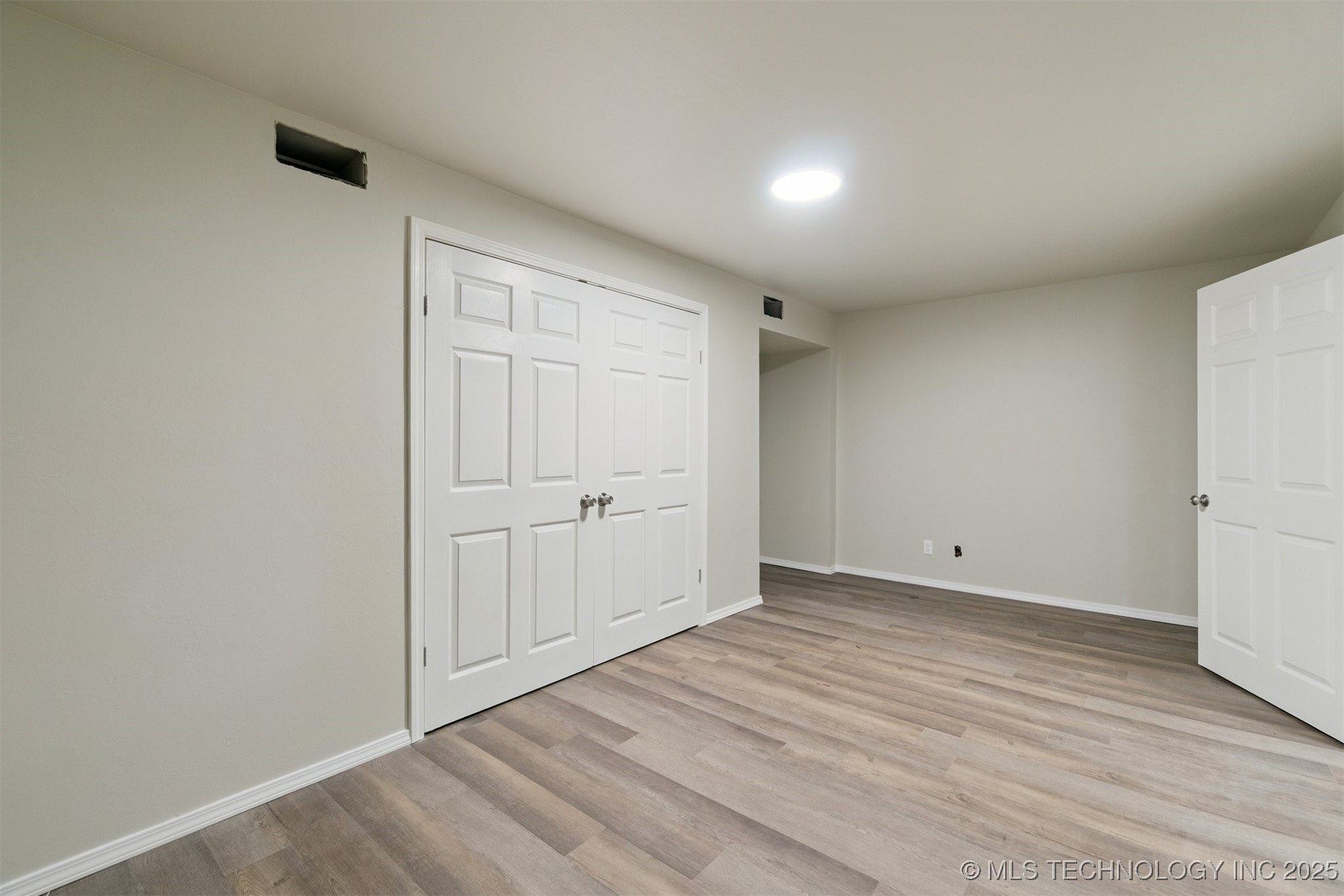 103 E Cherry Street Property Photo 38