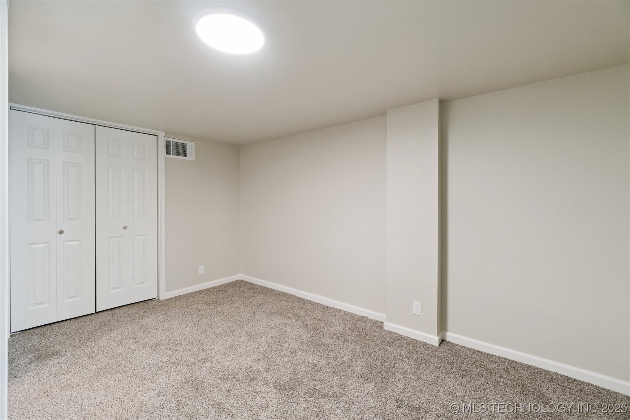 103 E Cherry Street Property Photo 47