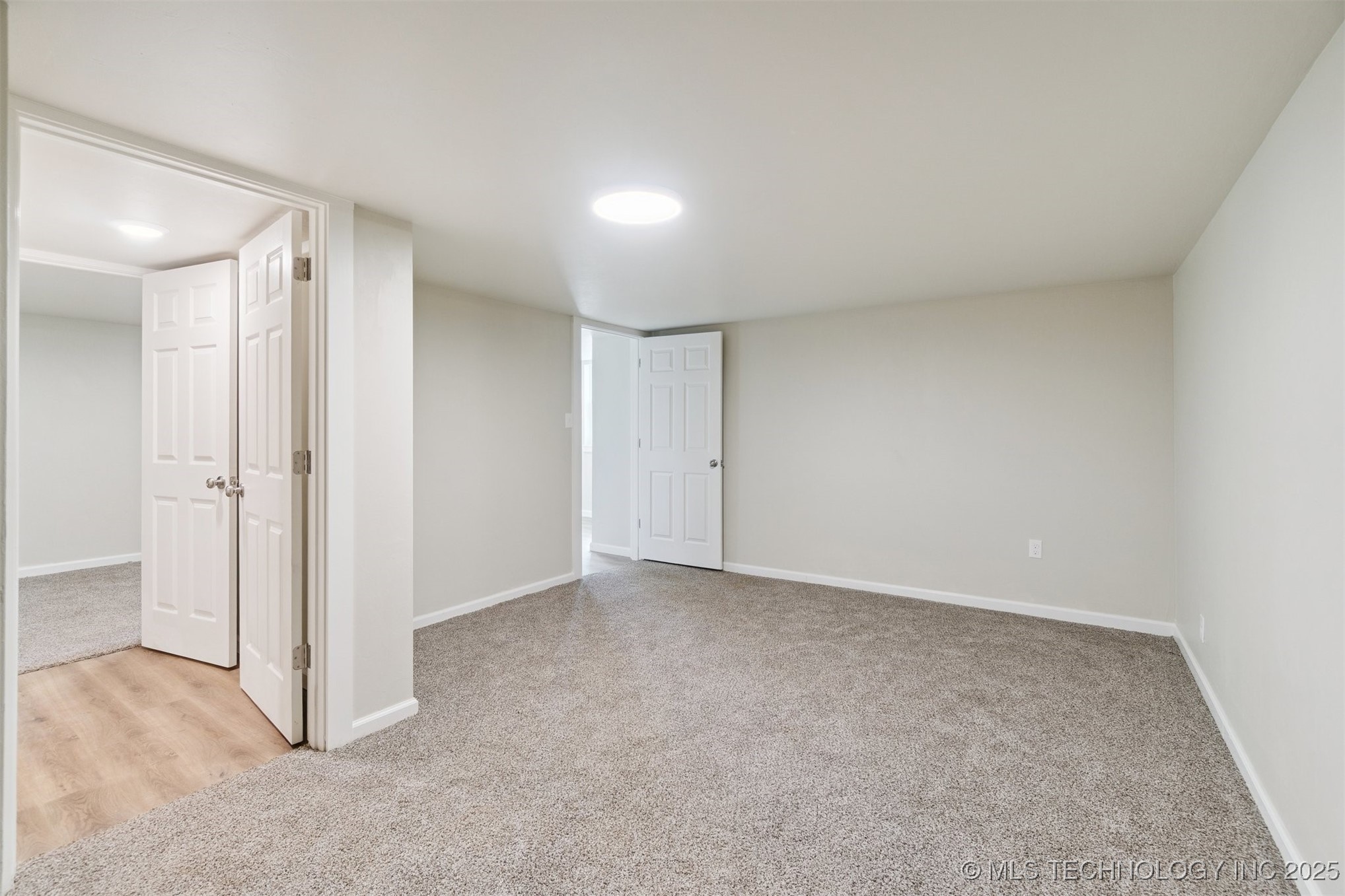 103 E Cherry Street Property Photo 52