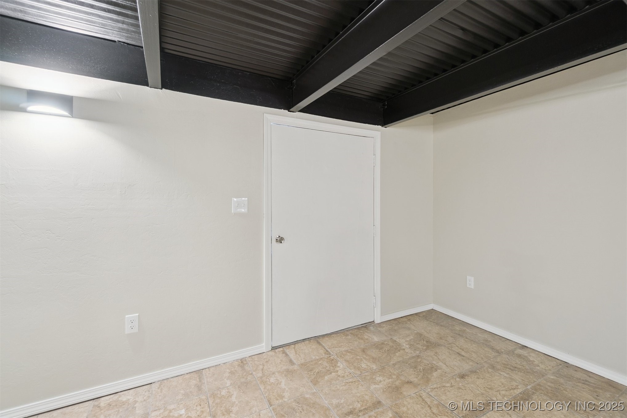 103 E Cherry Street Property Photo 59