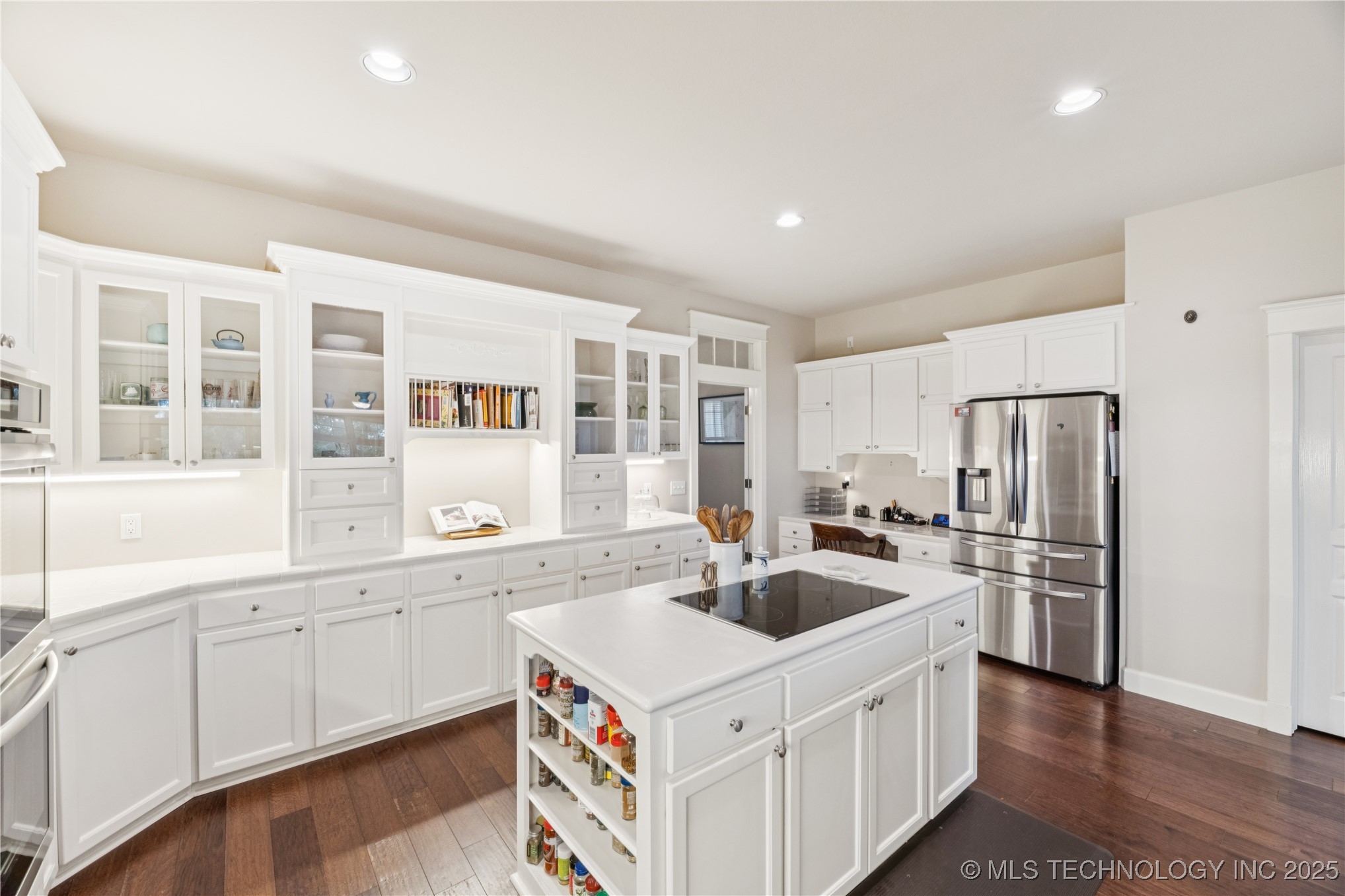 5694 W 161st Street North Property Photo 7