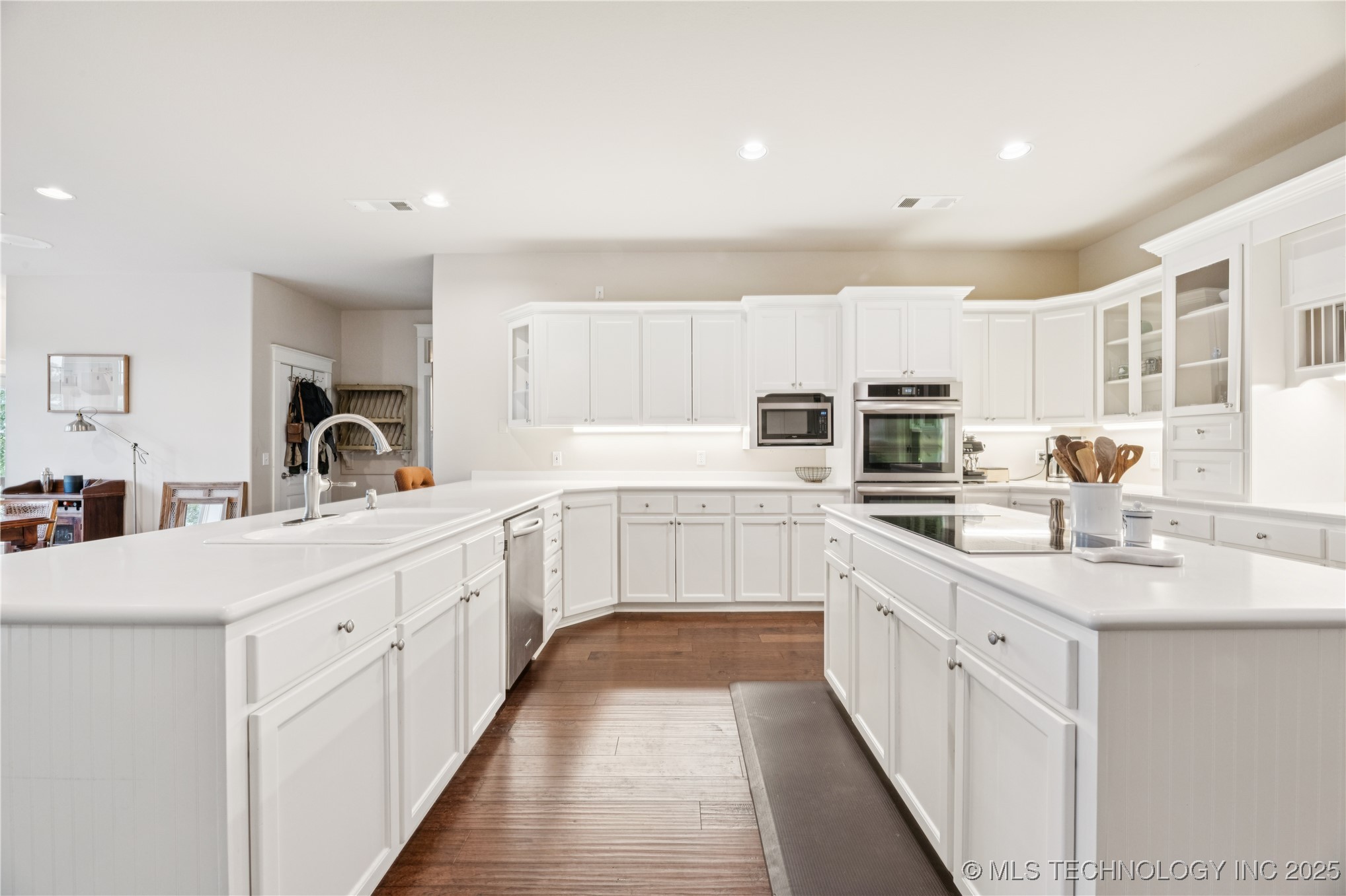 5694 W 161st Street North Property Photo 10