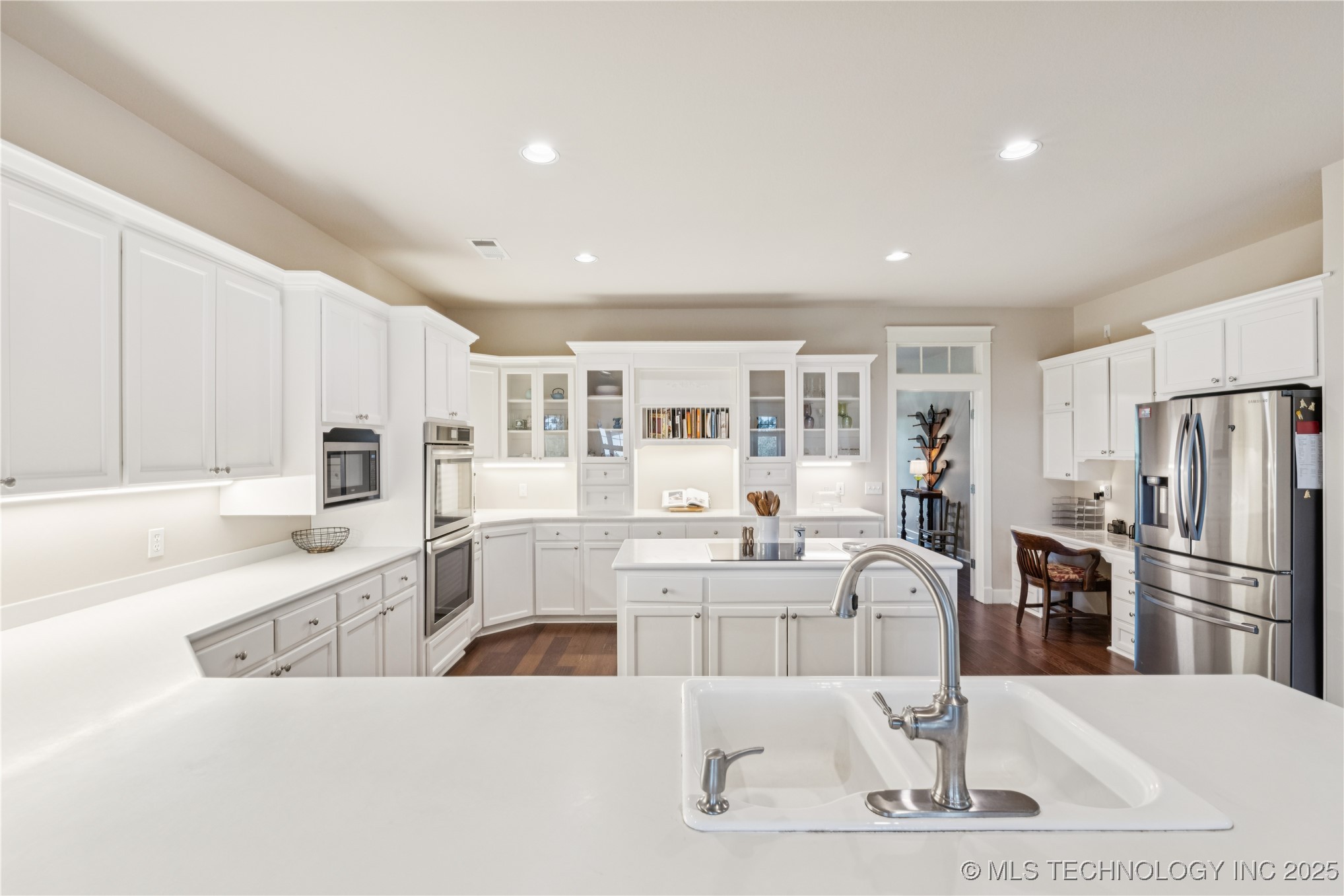 5694 W 161st Street North Property Photo 11