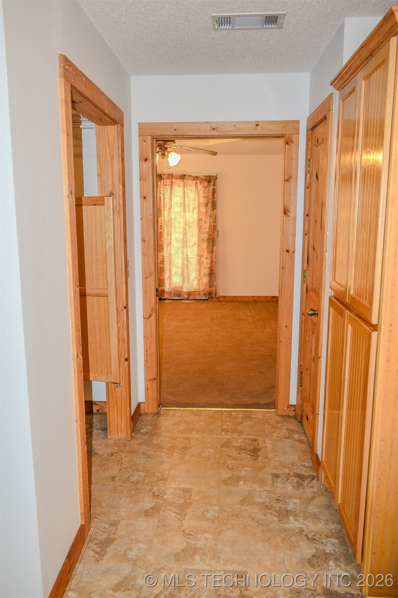 414041 E 1878 Road Property Photo 21