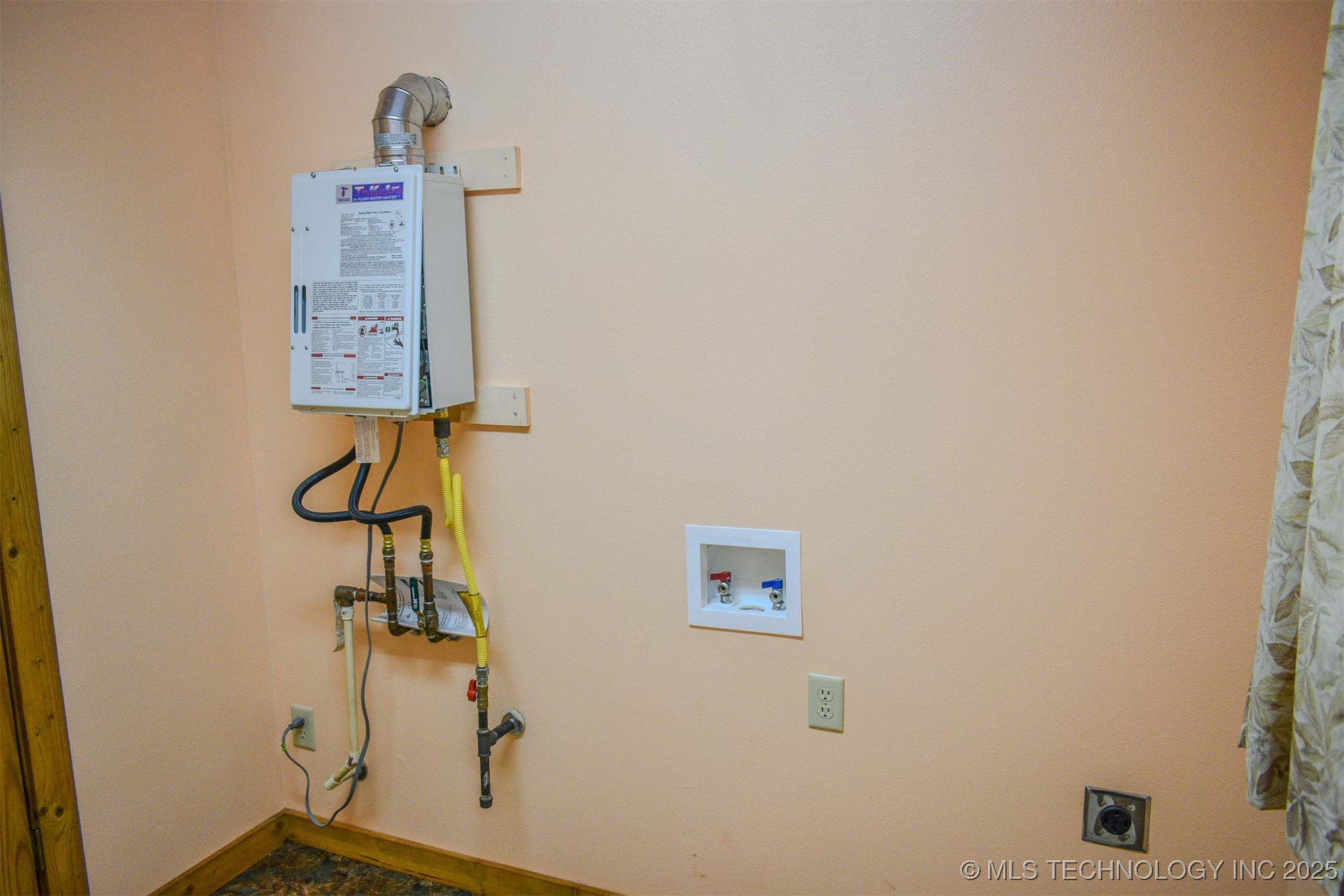 414041 E 1878 Road Property Photo 28