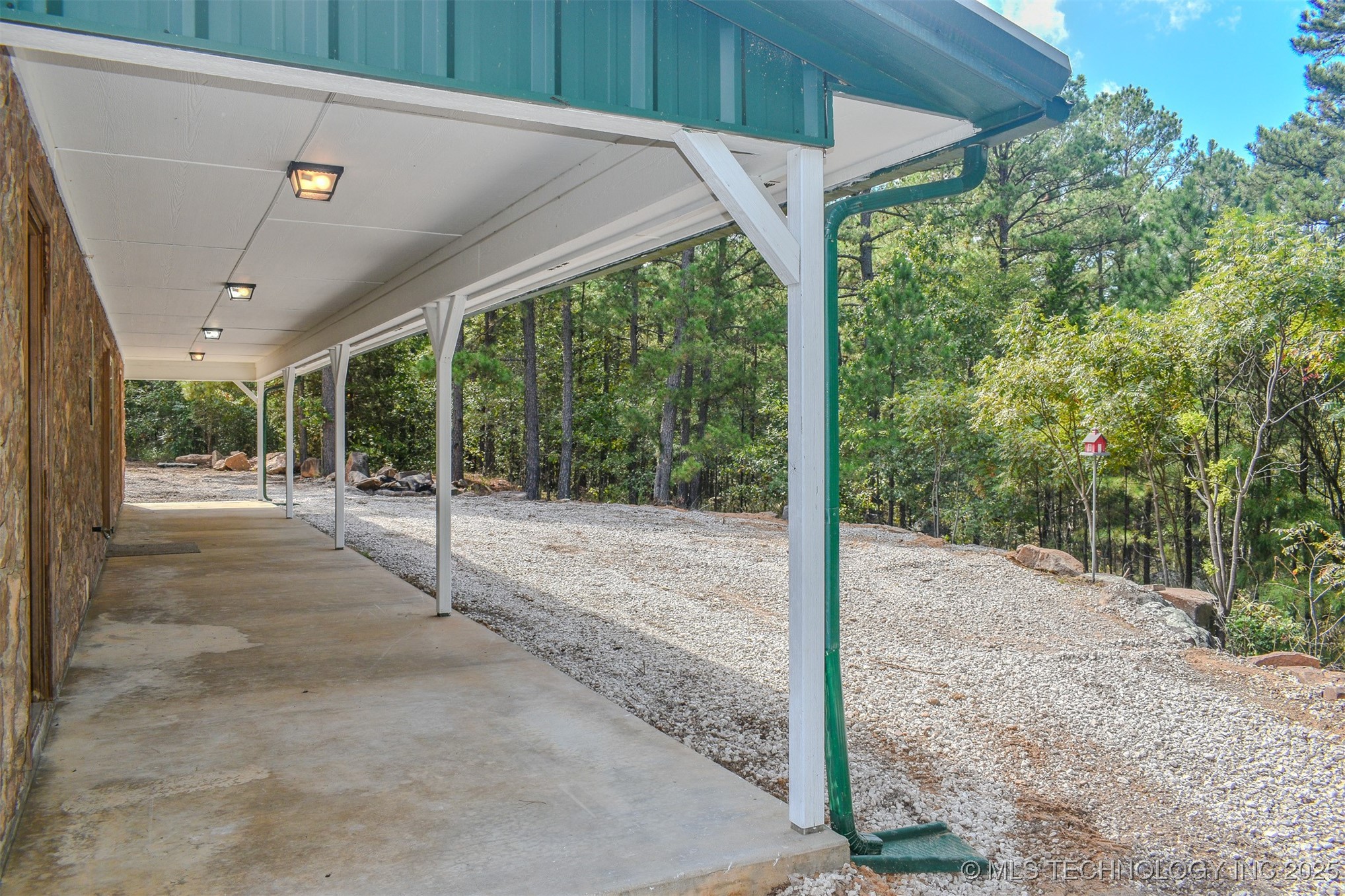 414041 E 1878 Road Property Photo 33