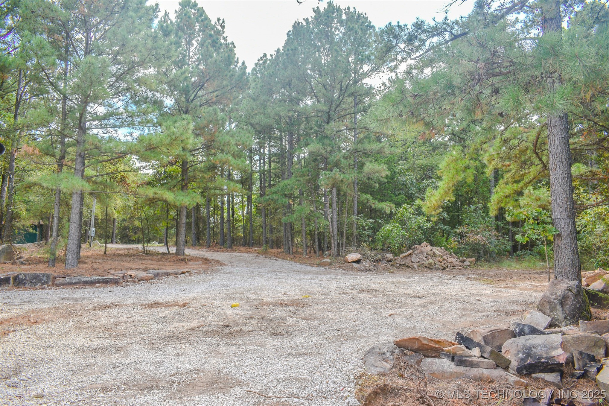 414041 E 1878 Road Property Photo 36