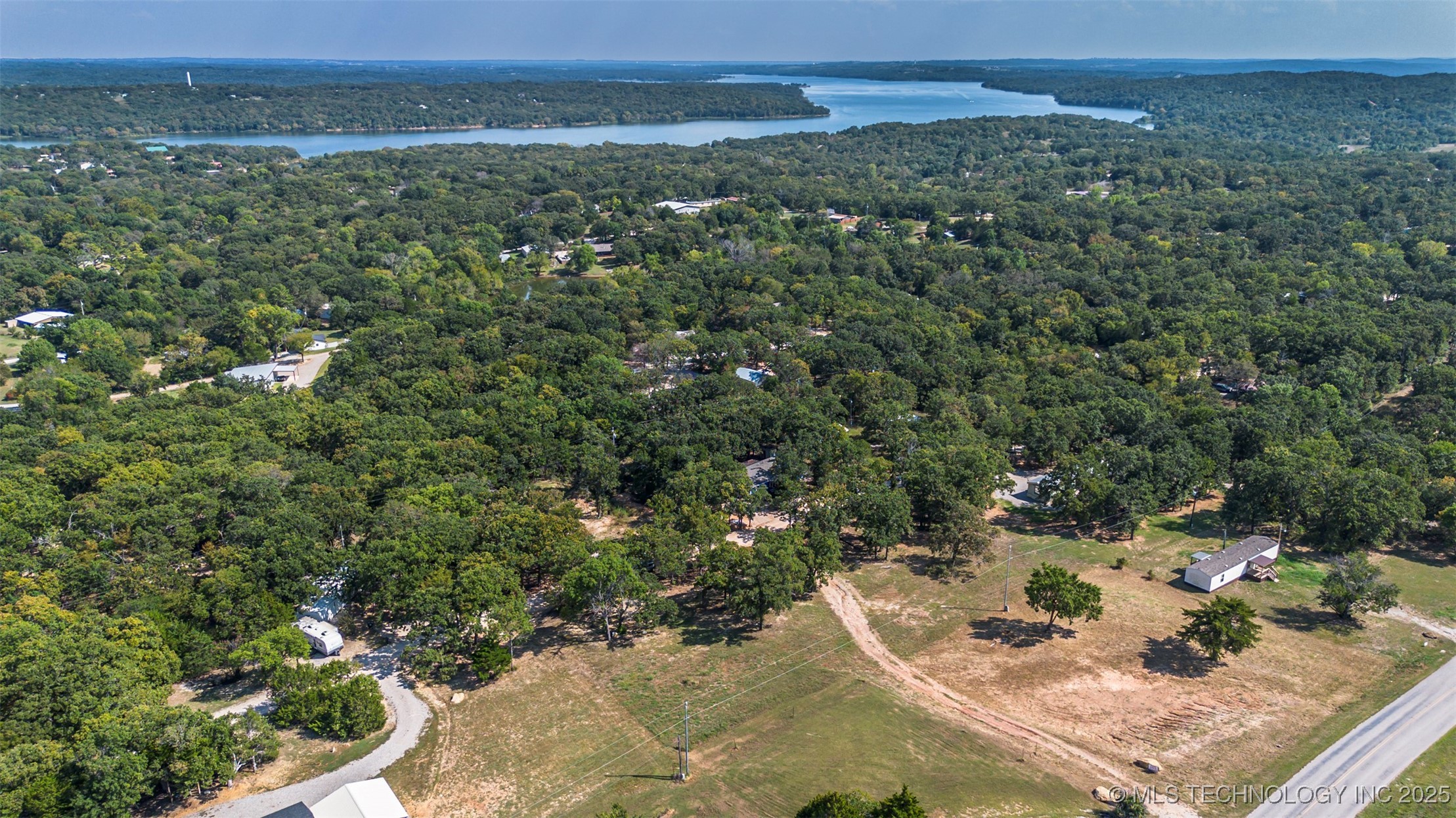 Arapaho Property Photo 4