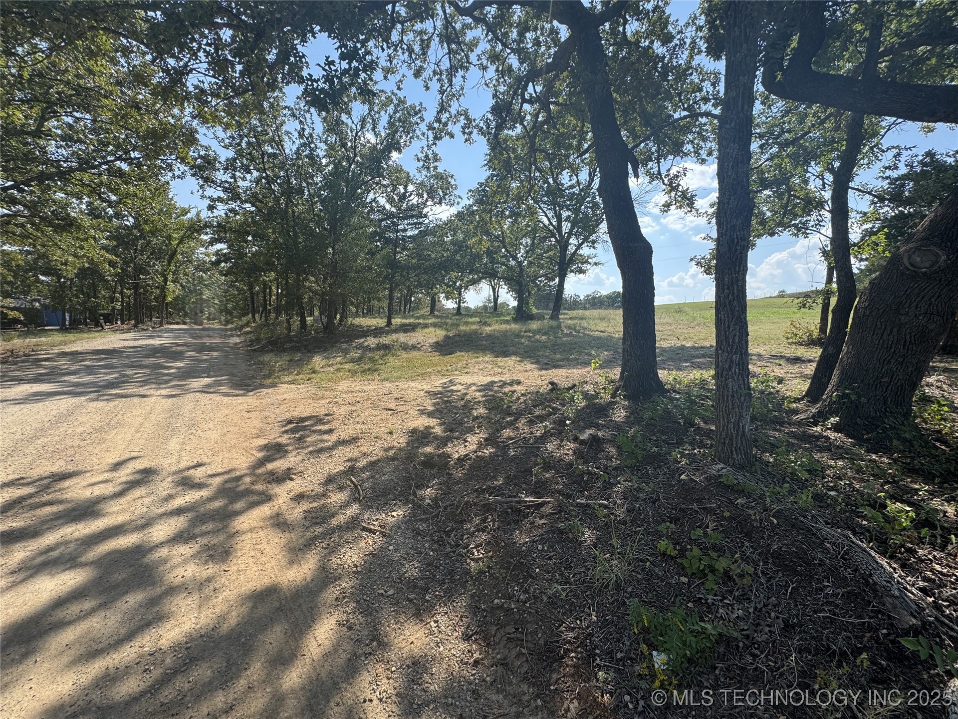 Arapaho Property Photo 10