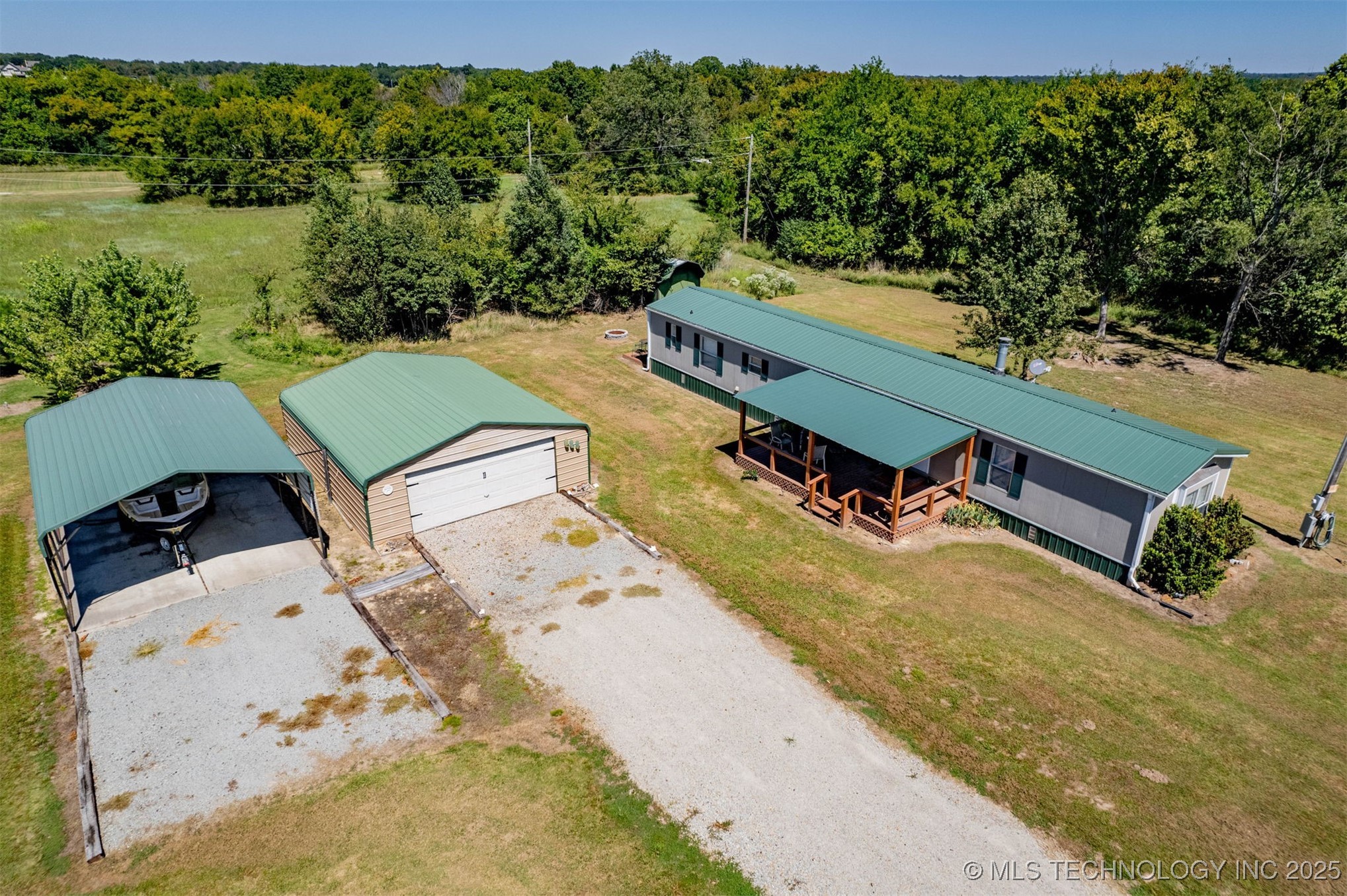 420229 E 1144 Road Property Photo 1