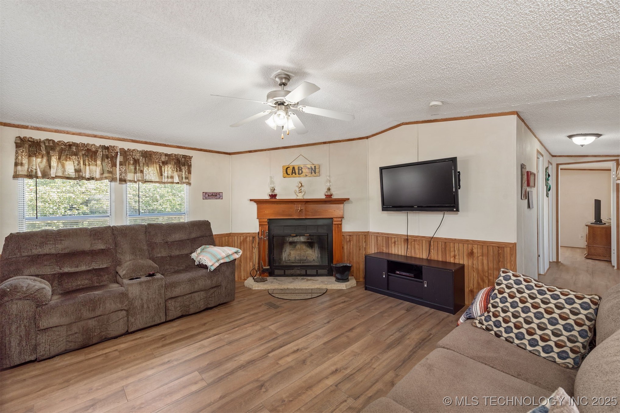 420229 E 1144 Road Property Photo 6